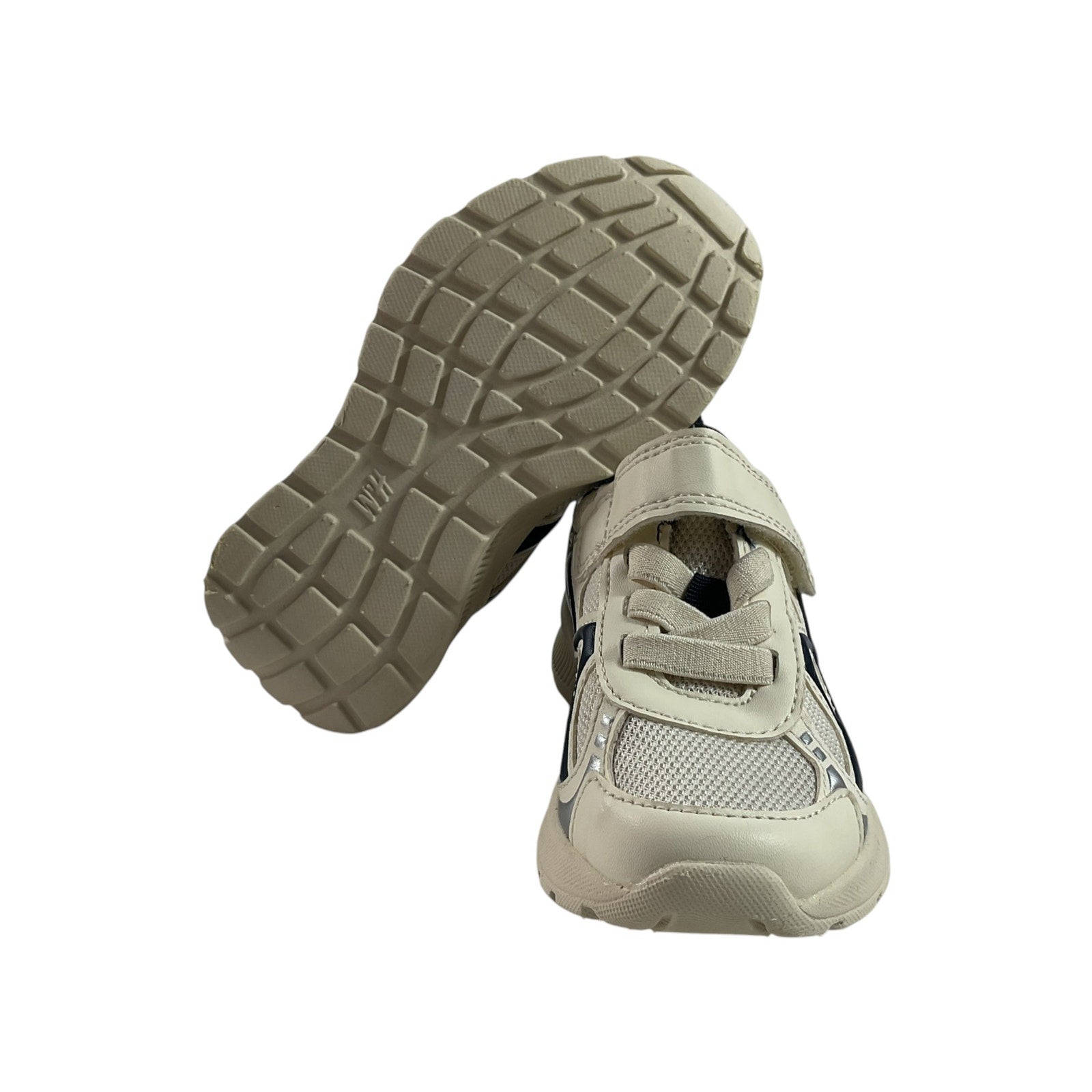 Tenis niño 7.5 (H&M)