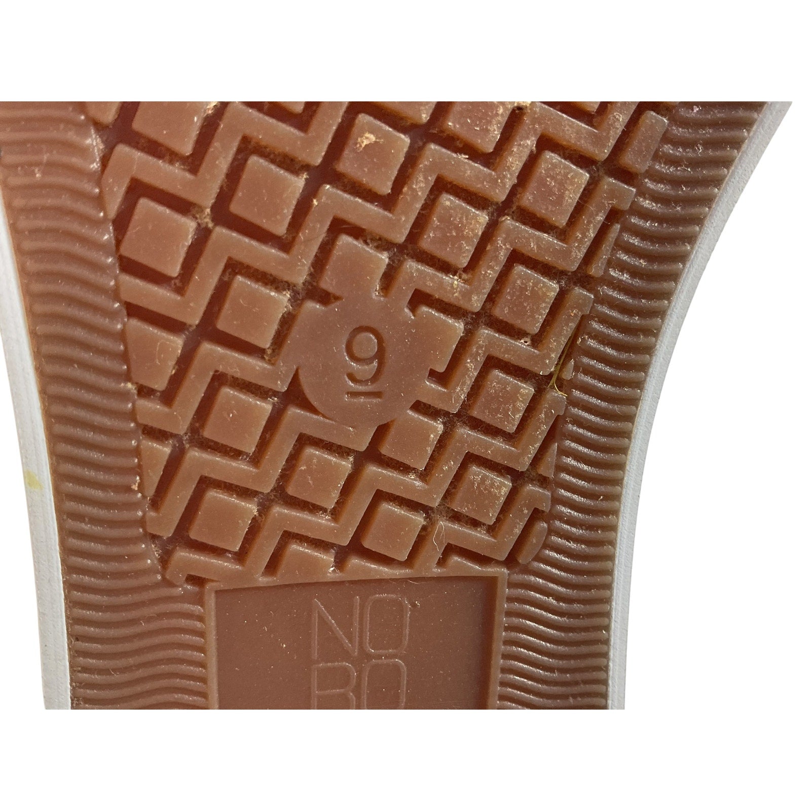 Tenis 9 (NOBO)