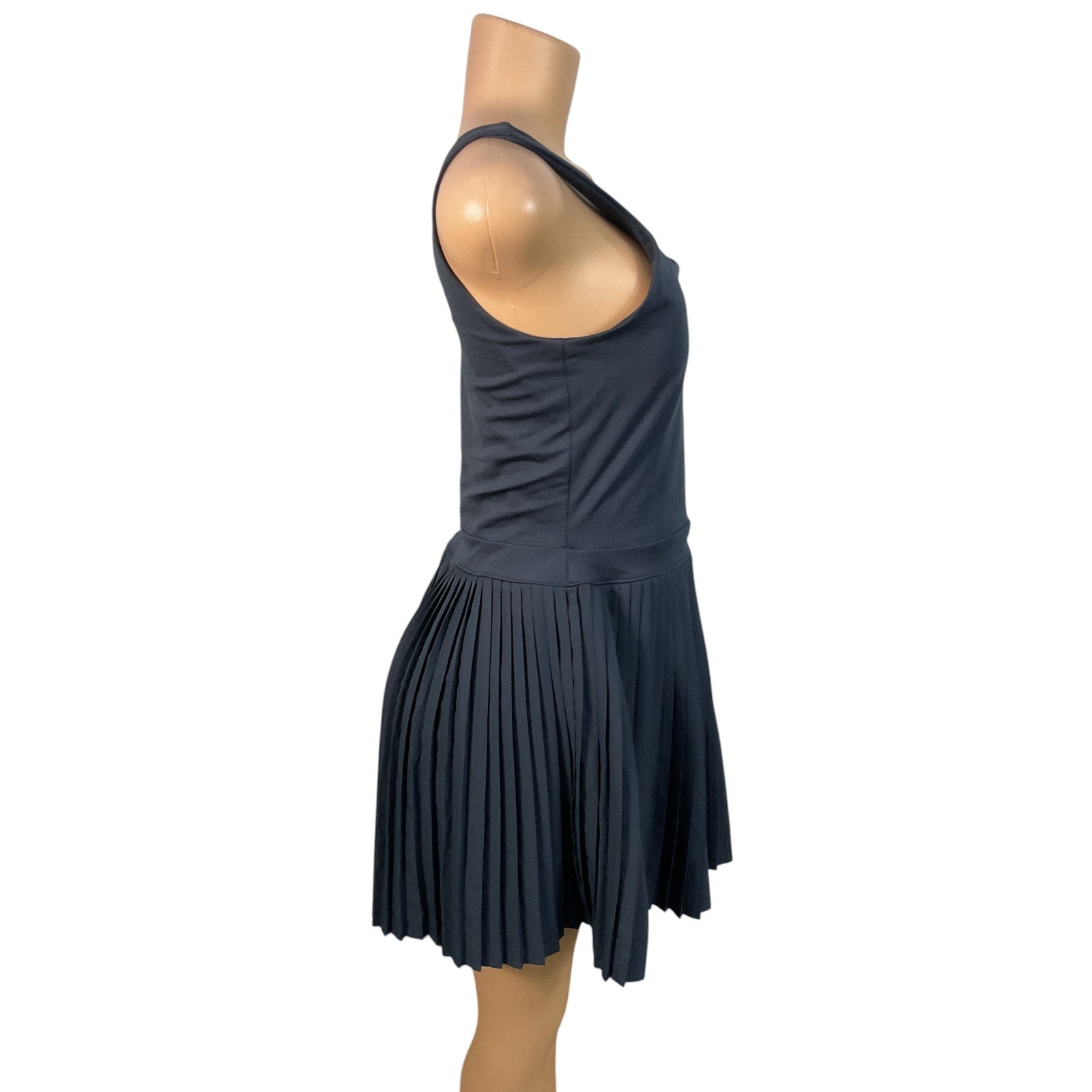 Vestido M (All in motion)