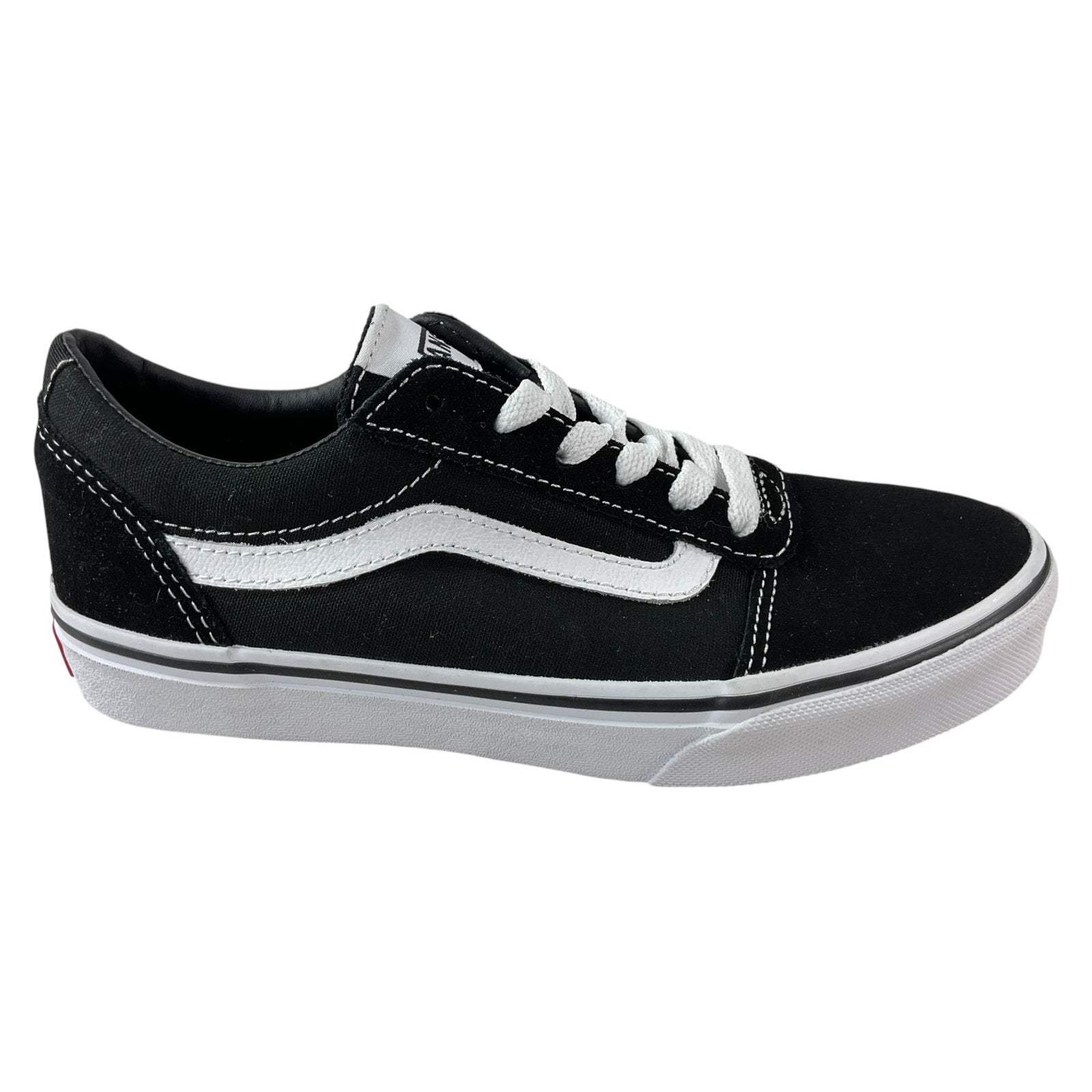 Tenis niño 4 (Vans)
