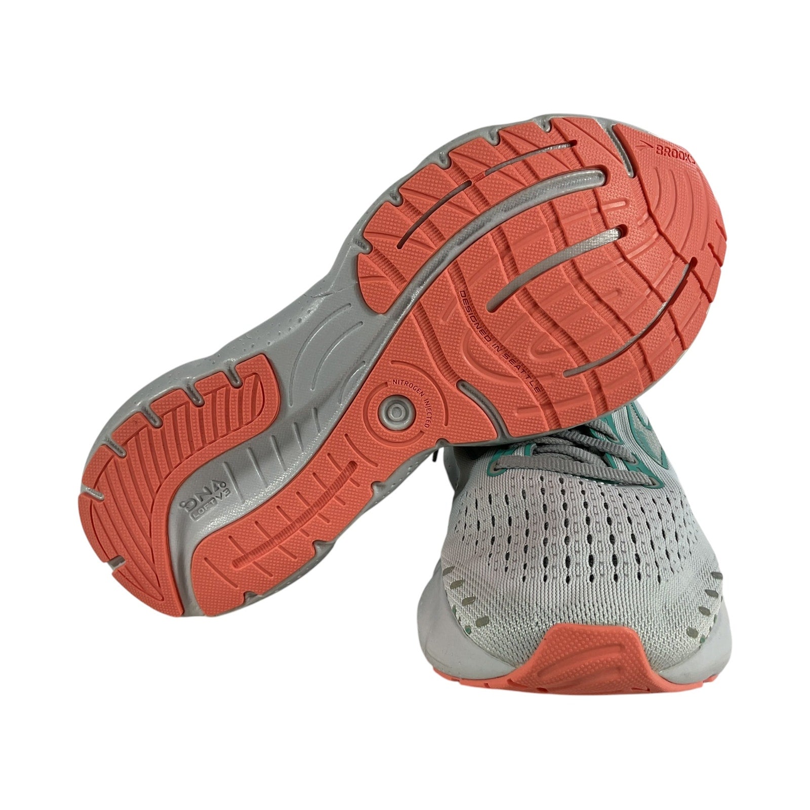 Tenis 7.5 (brooks)