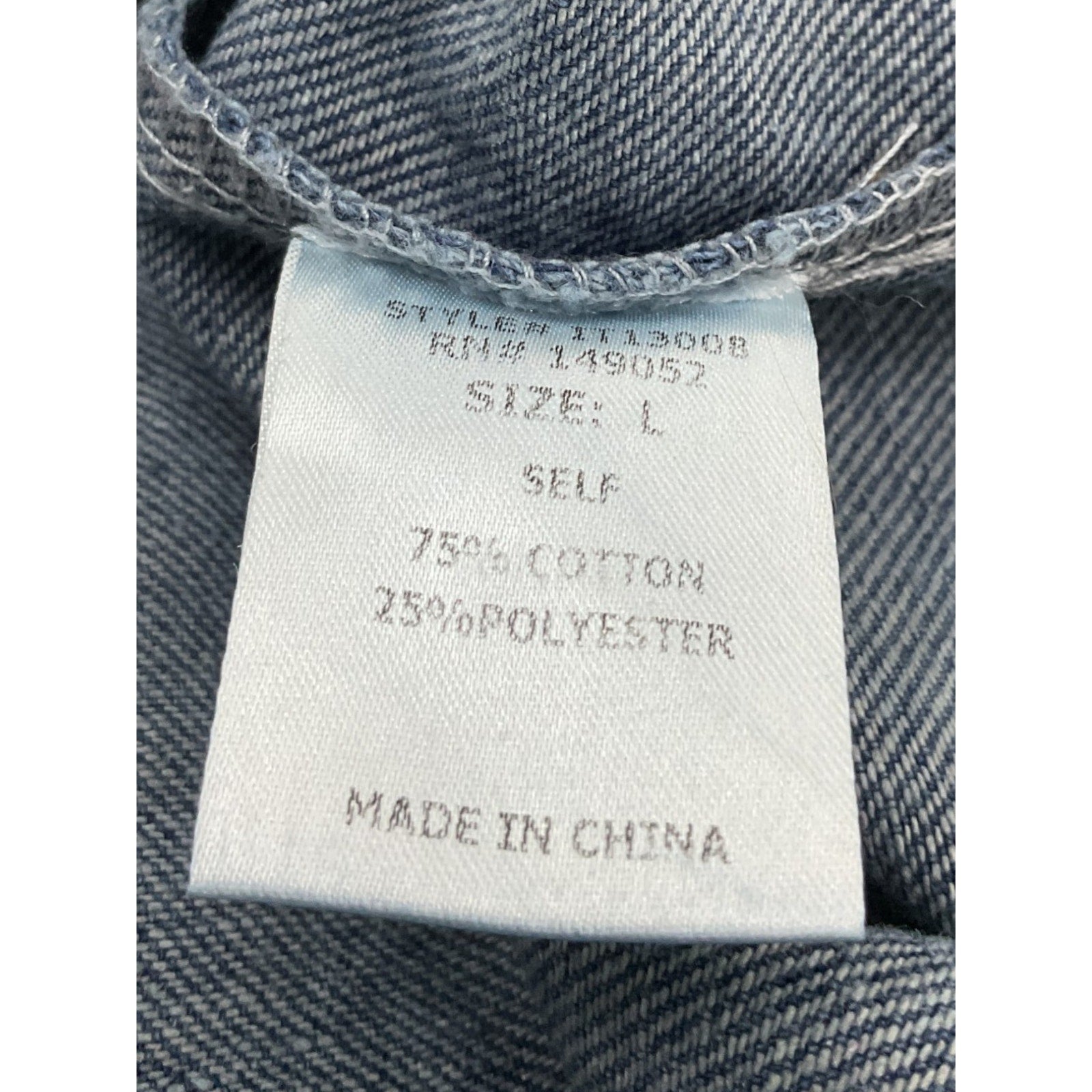 Chaqueta L (Fashion Nova)