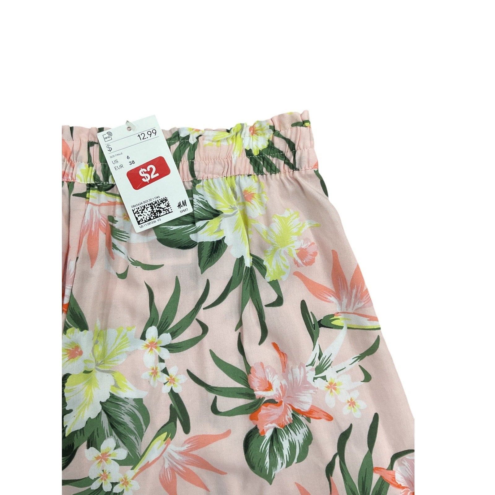 Short 6 (H&M)