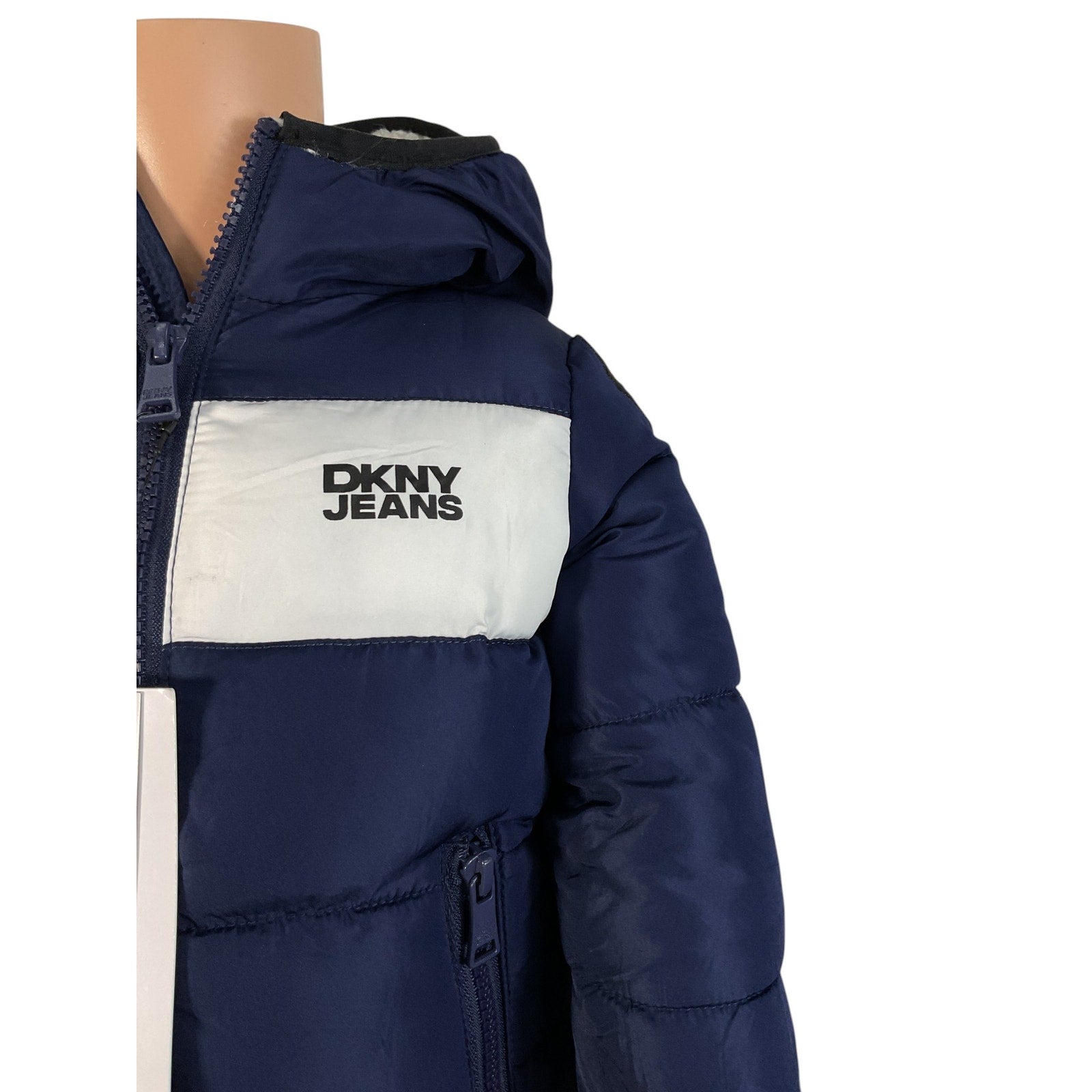 Chumpa Niño 12M (DKNY)
