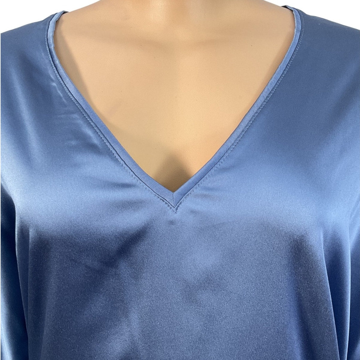 Blusa M (WHITE HOUSE BLACK MARKET)