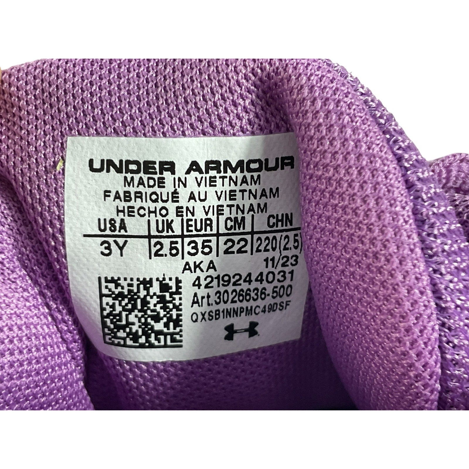 Tenis niña 3 (Under Armour|)