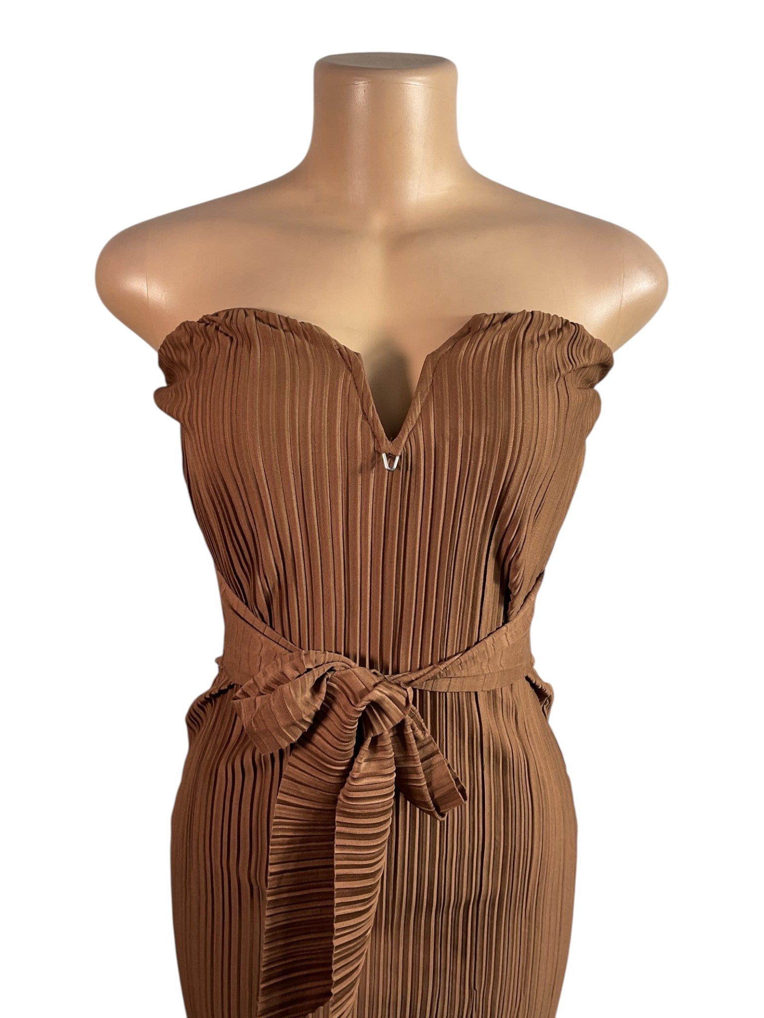 Vestido 6 (PRETTYLITTLETHING)