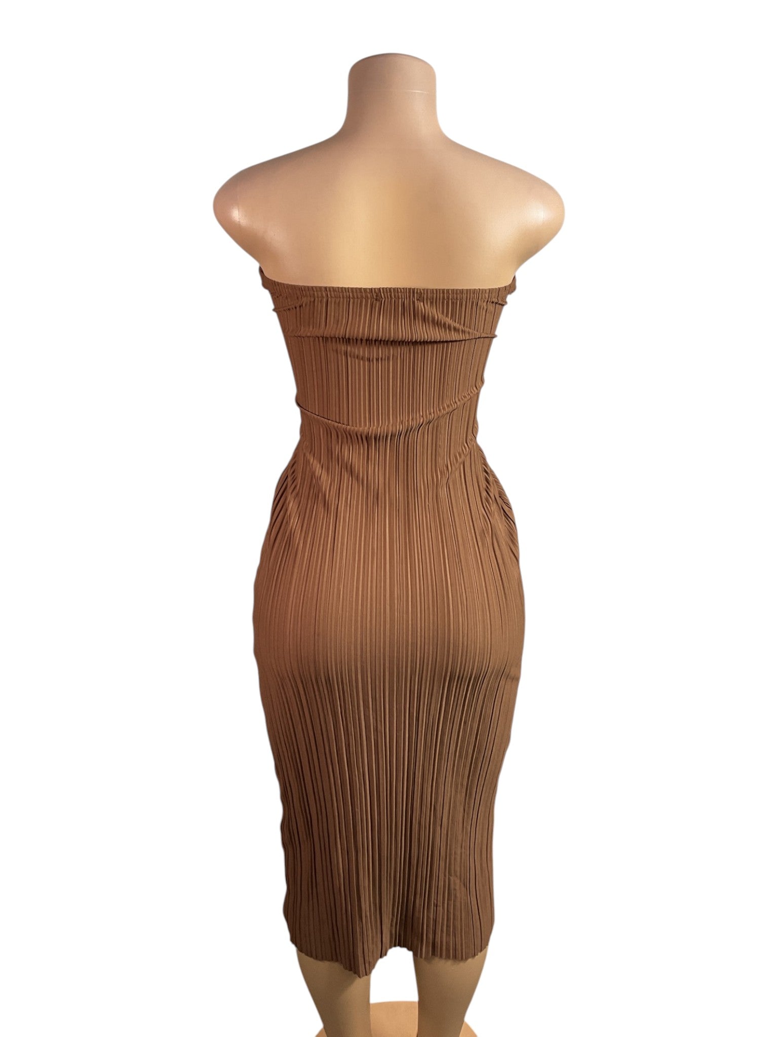 Vestido 6 (PRETTYLITTLETHING)