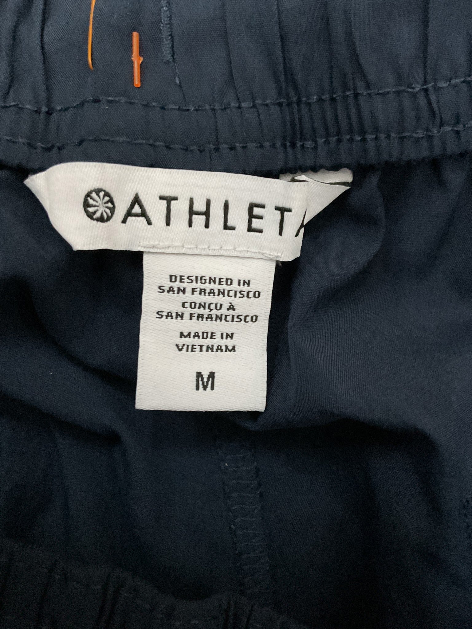 Short M (Athleta)