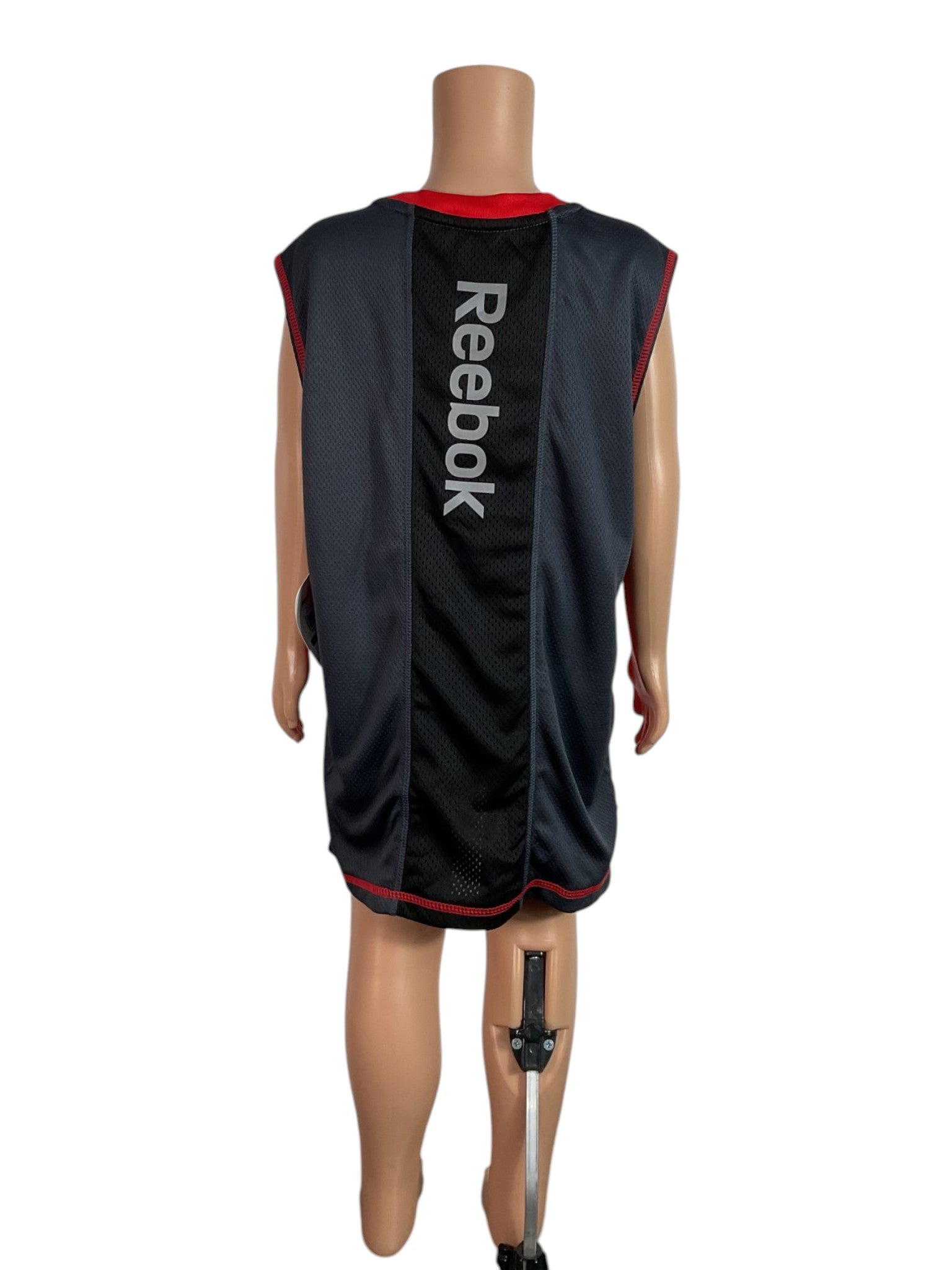 Camisa niño 8 (Reebok)