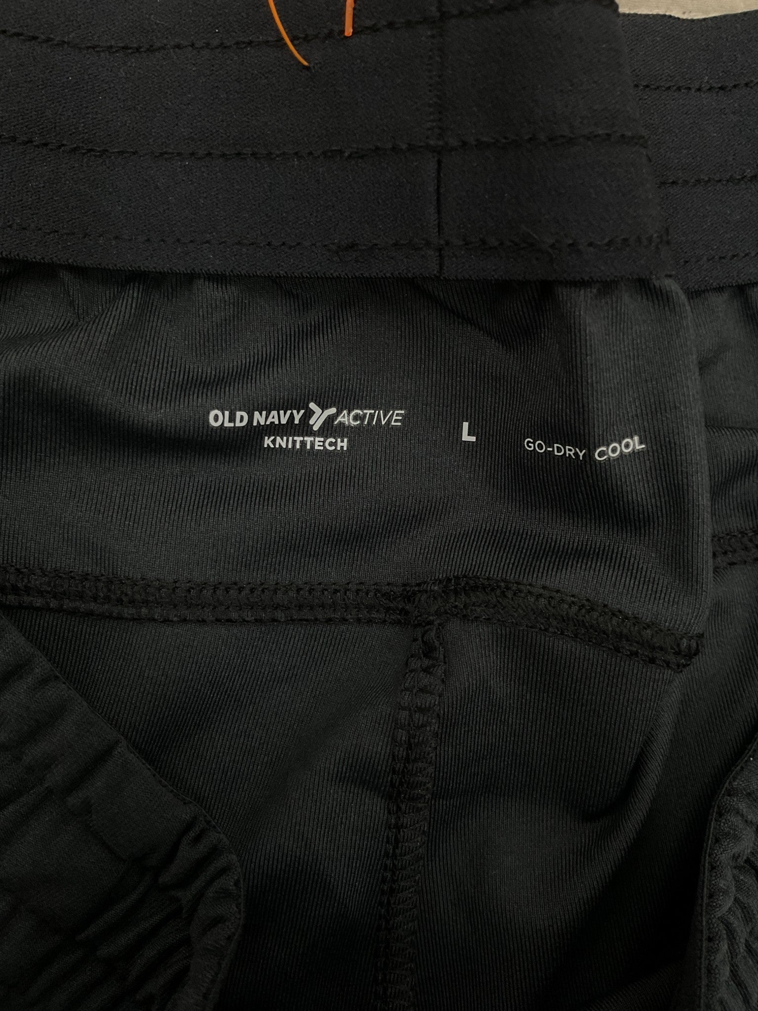 Short L (Old Navy)