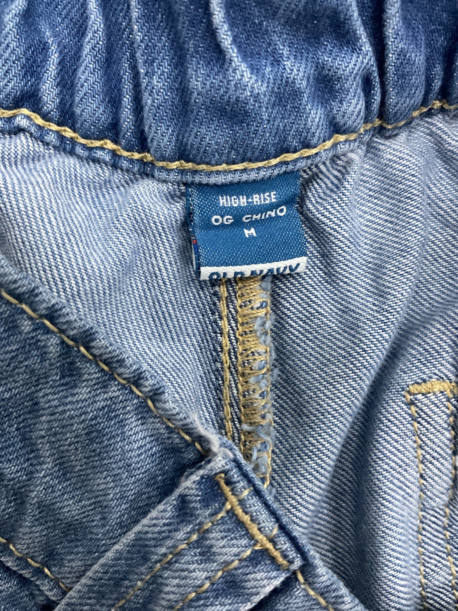 Short M (Old Navy)