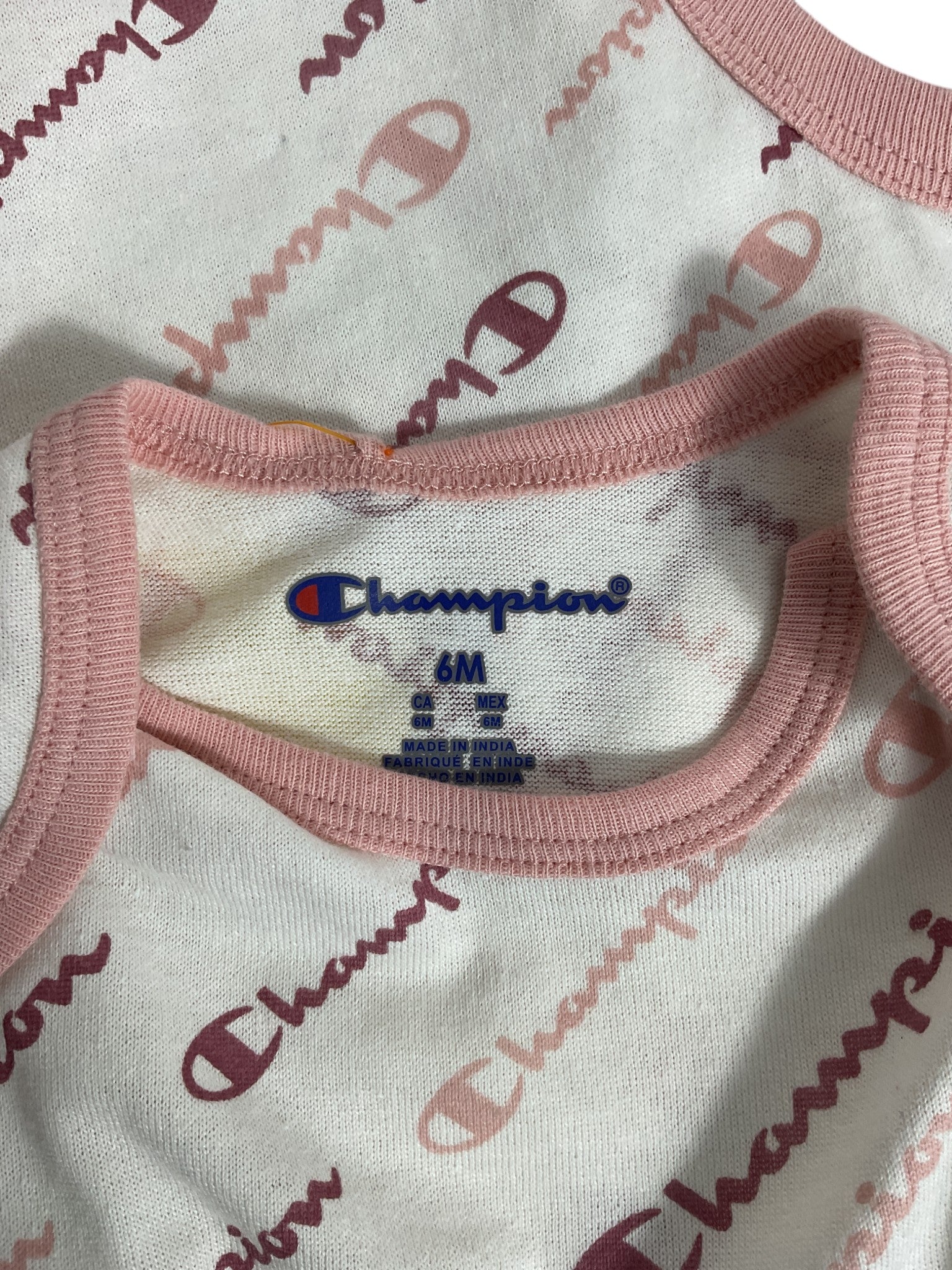 Traje de Bebe 6M (Champion)