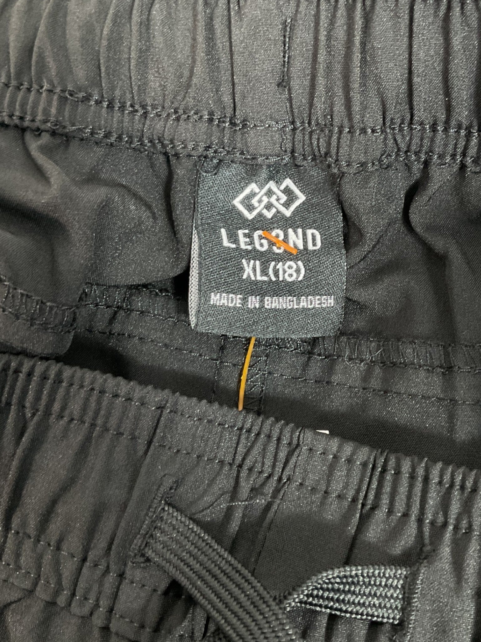 Short XL 18 (LEGEND)