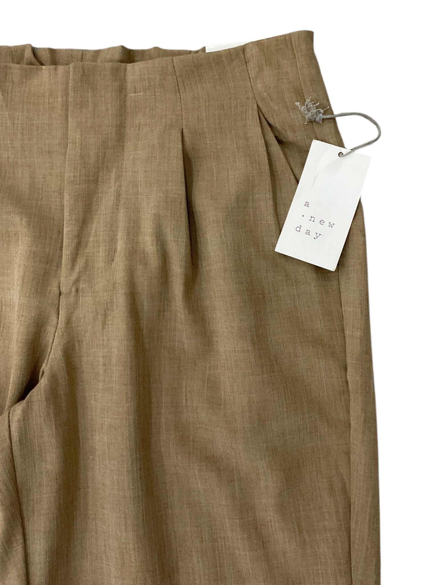 Pantalón 2 (a new day)