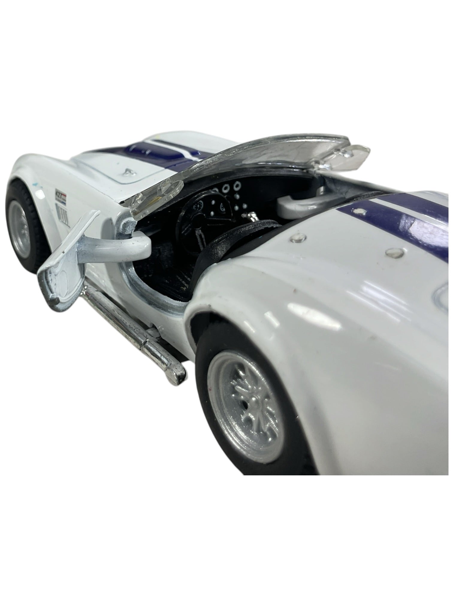 1965 Shelby Cobra 427 S/C (KINSMART)