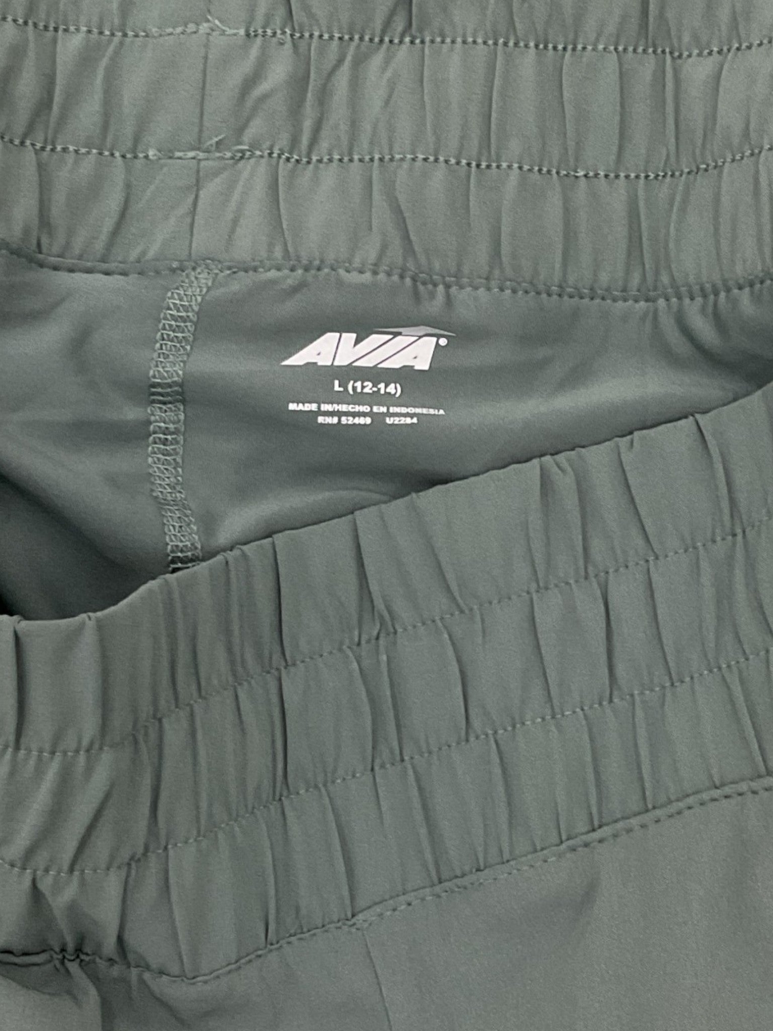 Short L (Avia)
