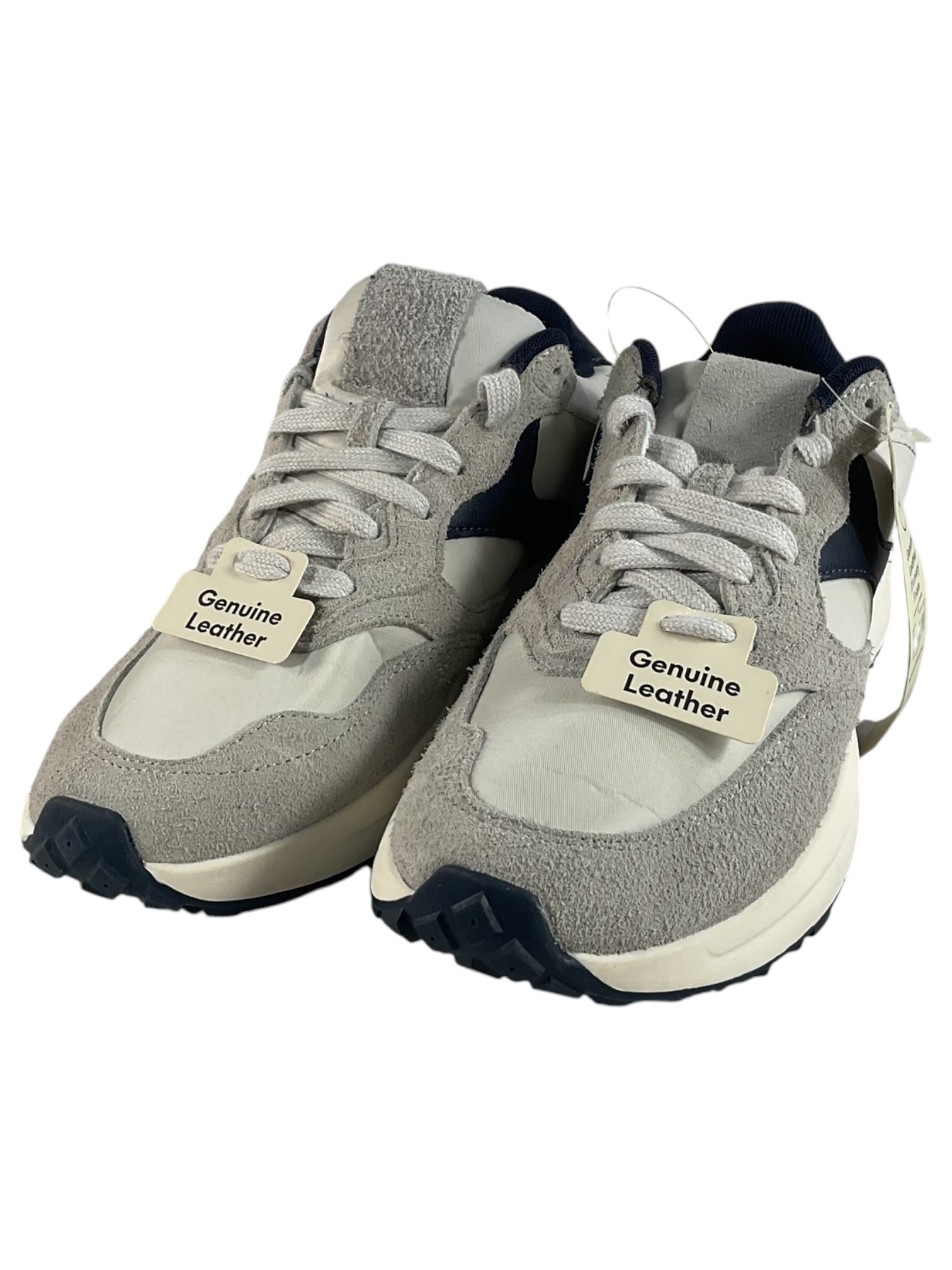Tenis 7.5 (NOBO)