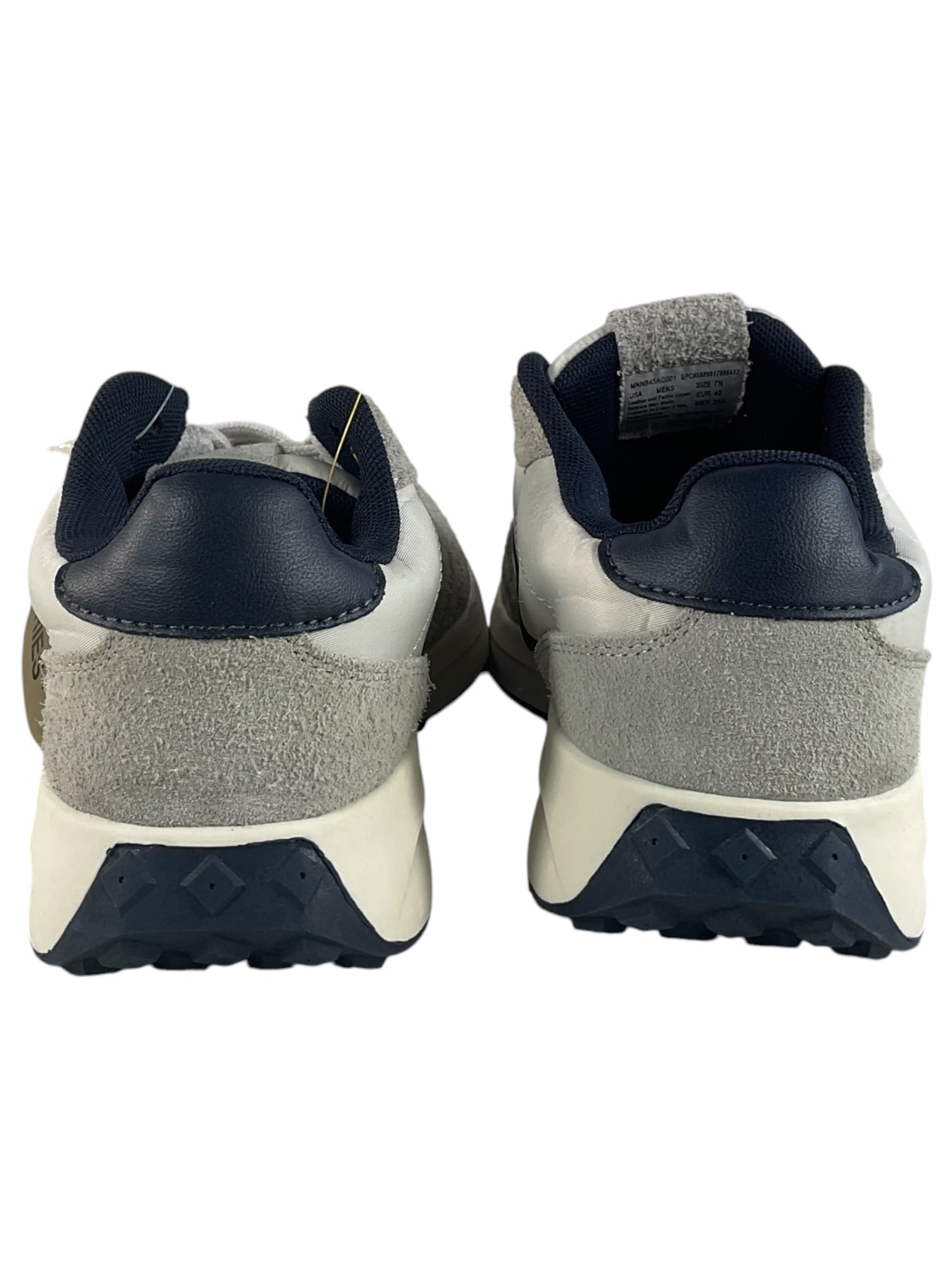 Tenis 7.5 (NOBO)
