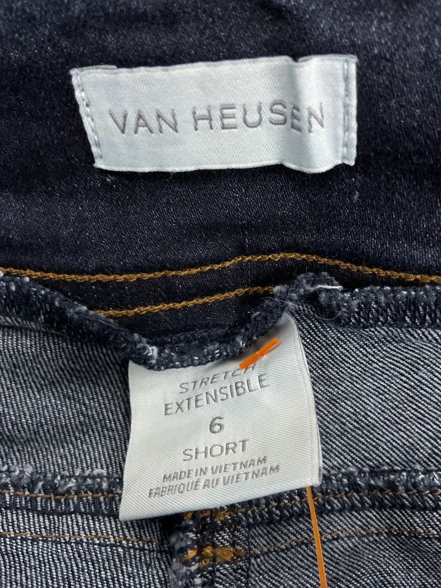 Jean 6 (VAN HEUSEN)