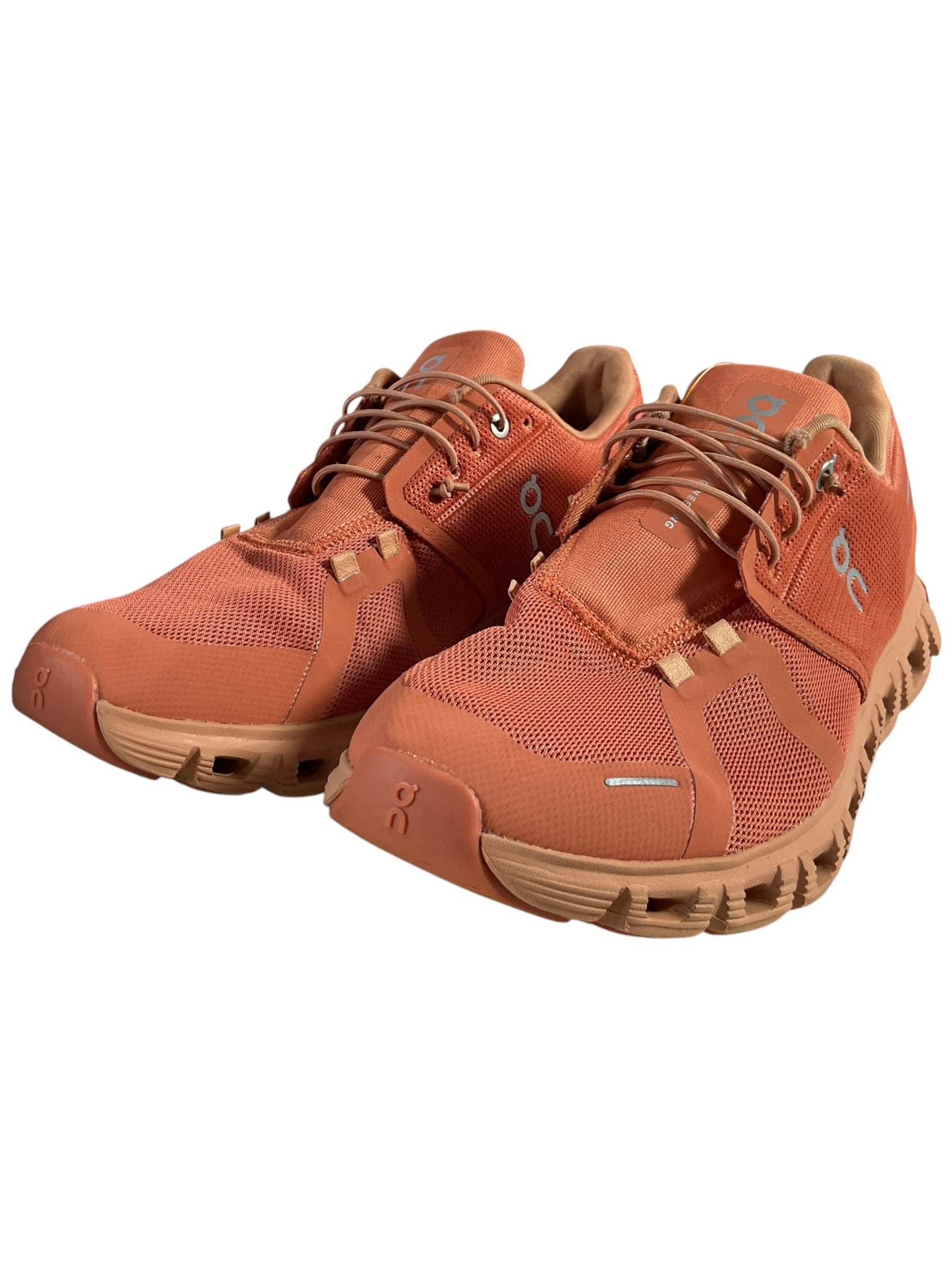 Tenis M9.5 (On Cloud)