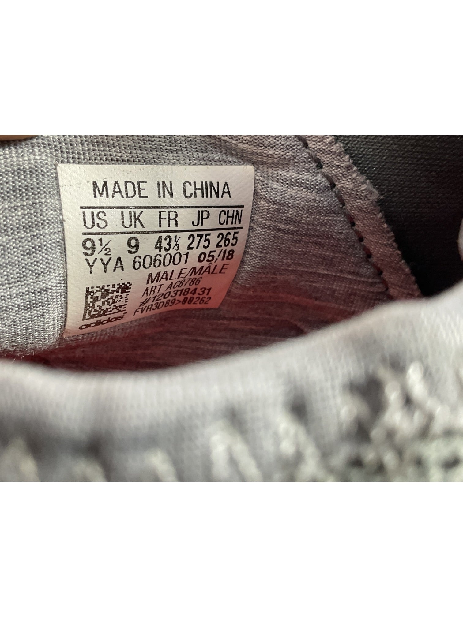 Tenis tacos 9.5 (adidas)