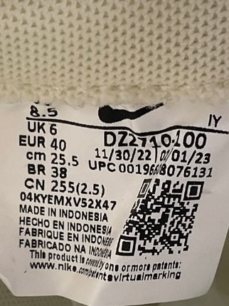 Tenis 8.5 (Nike)