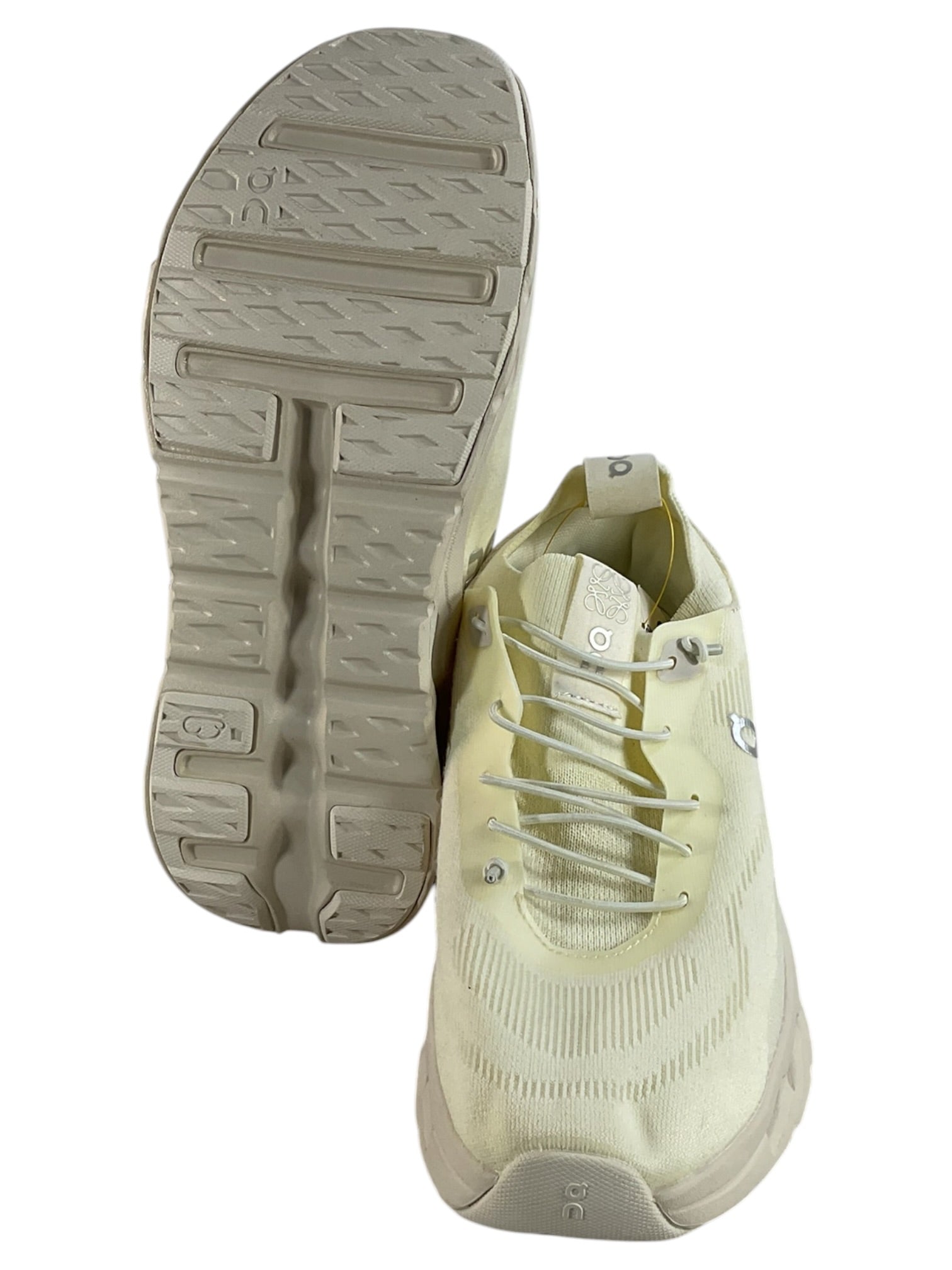 Tenis 6 (On Cloud)