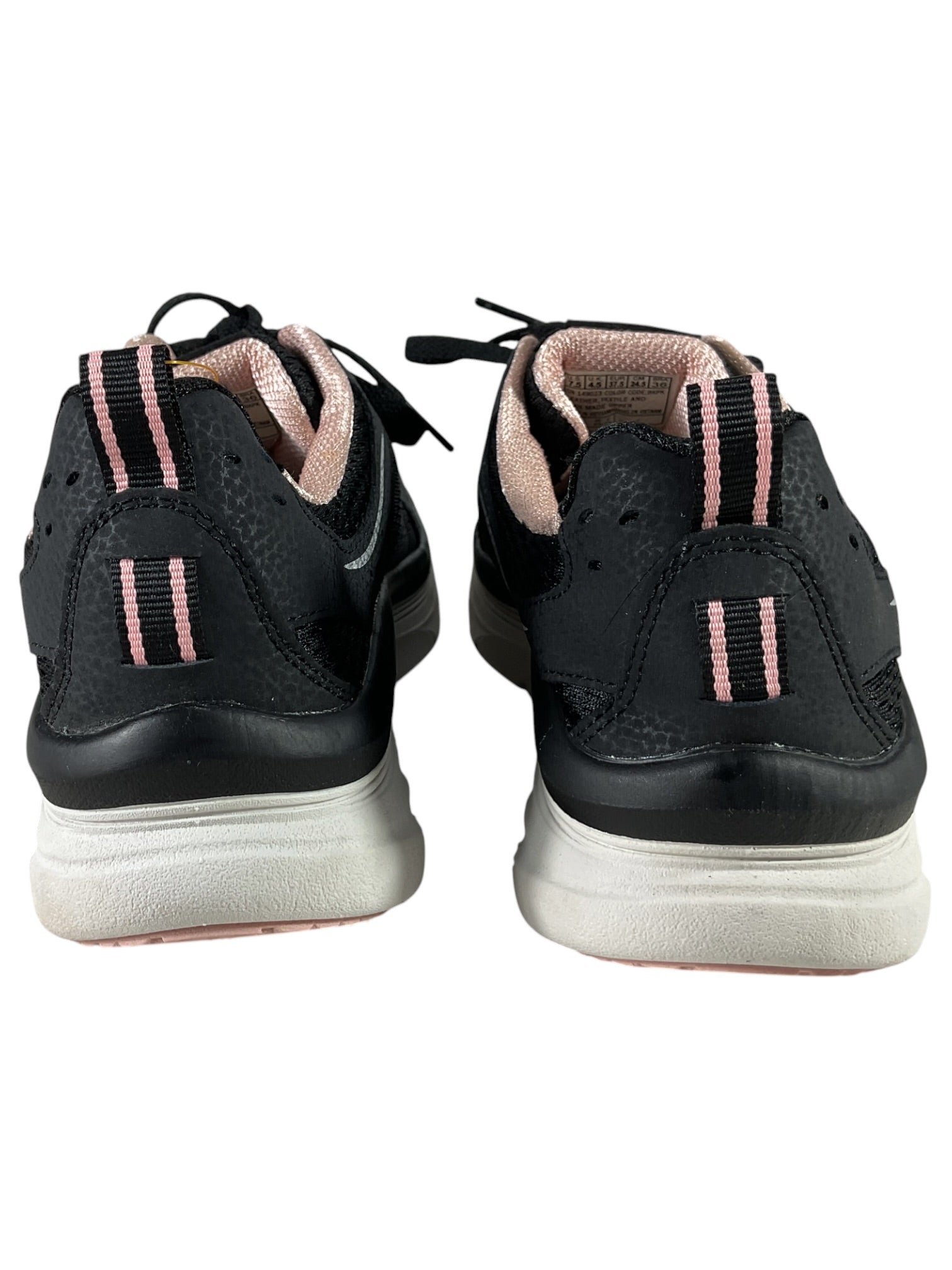 Tenis 7.5 (Skechers)