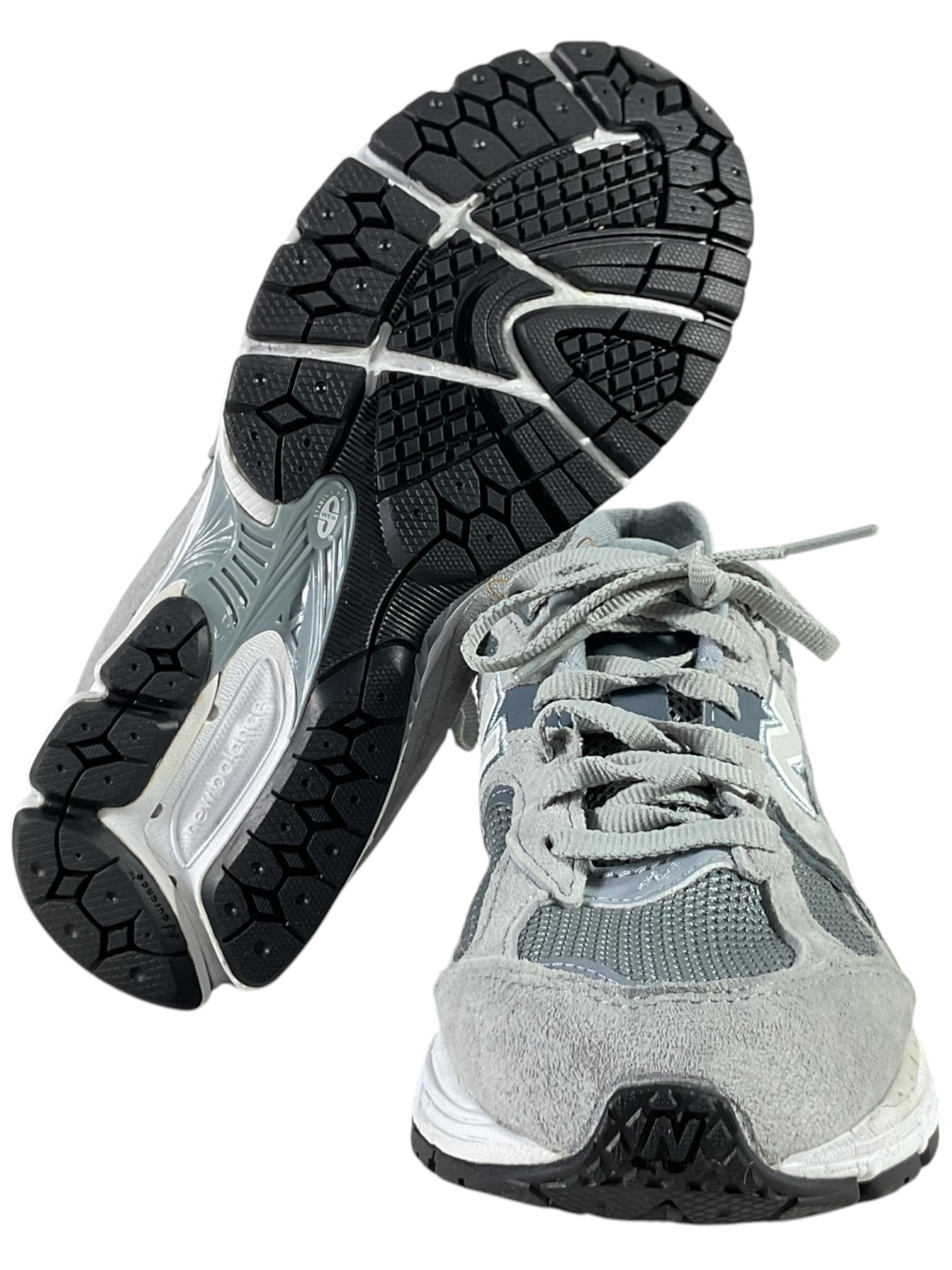 Tenis 6 (New Balance 2002R)