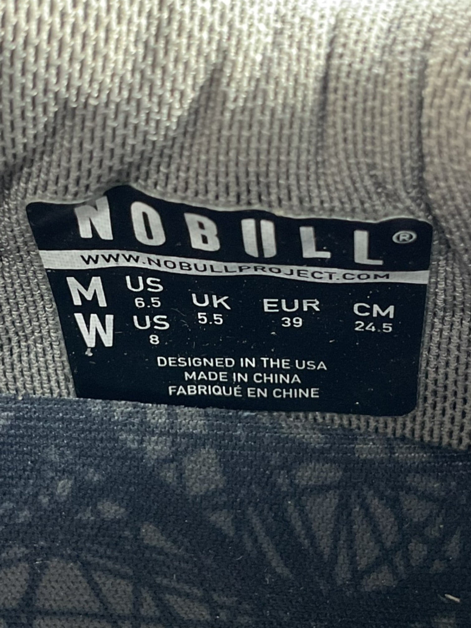Tenis 6.5