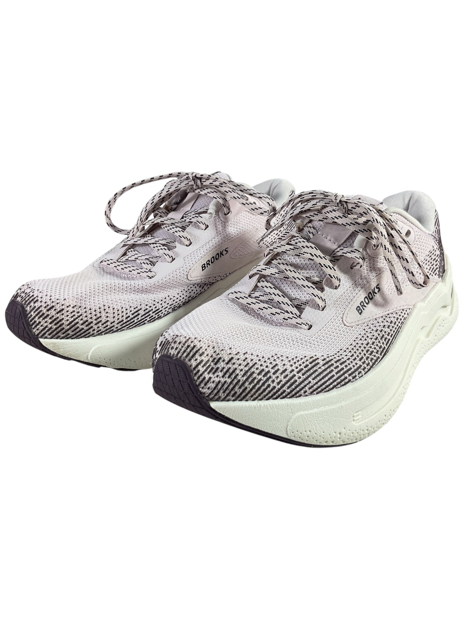 Tenis 7 (Brooks)
