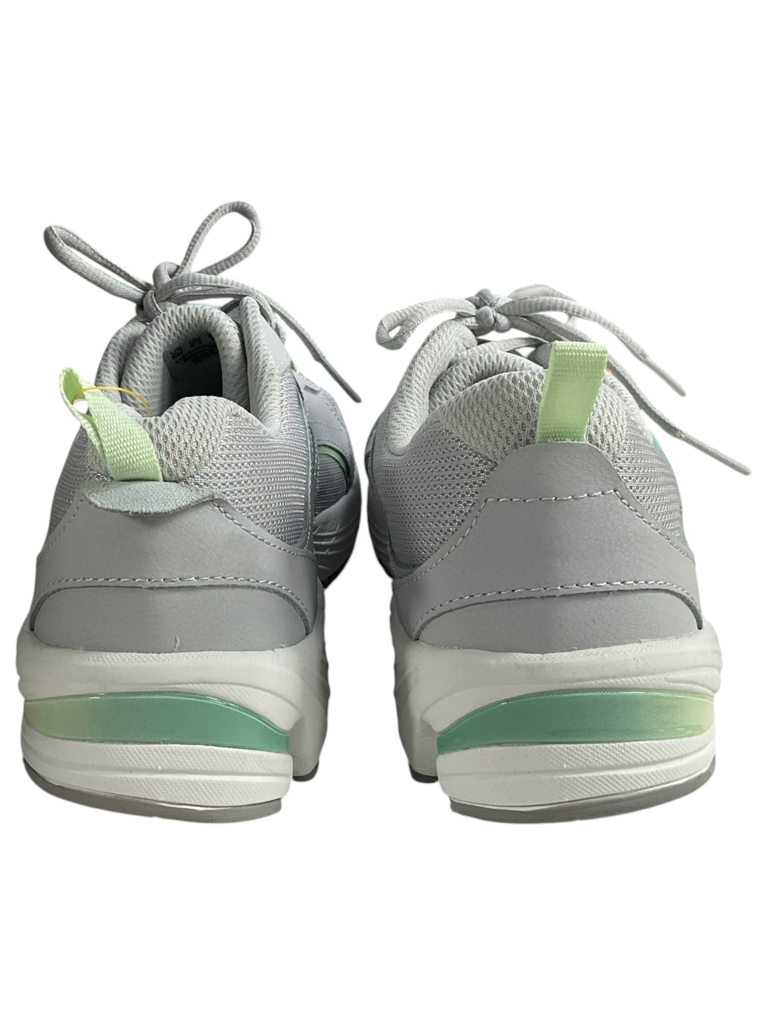 Tenis 8