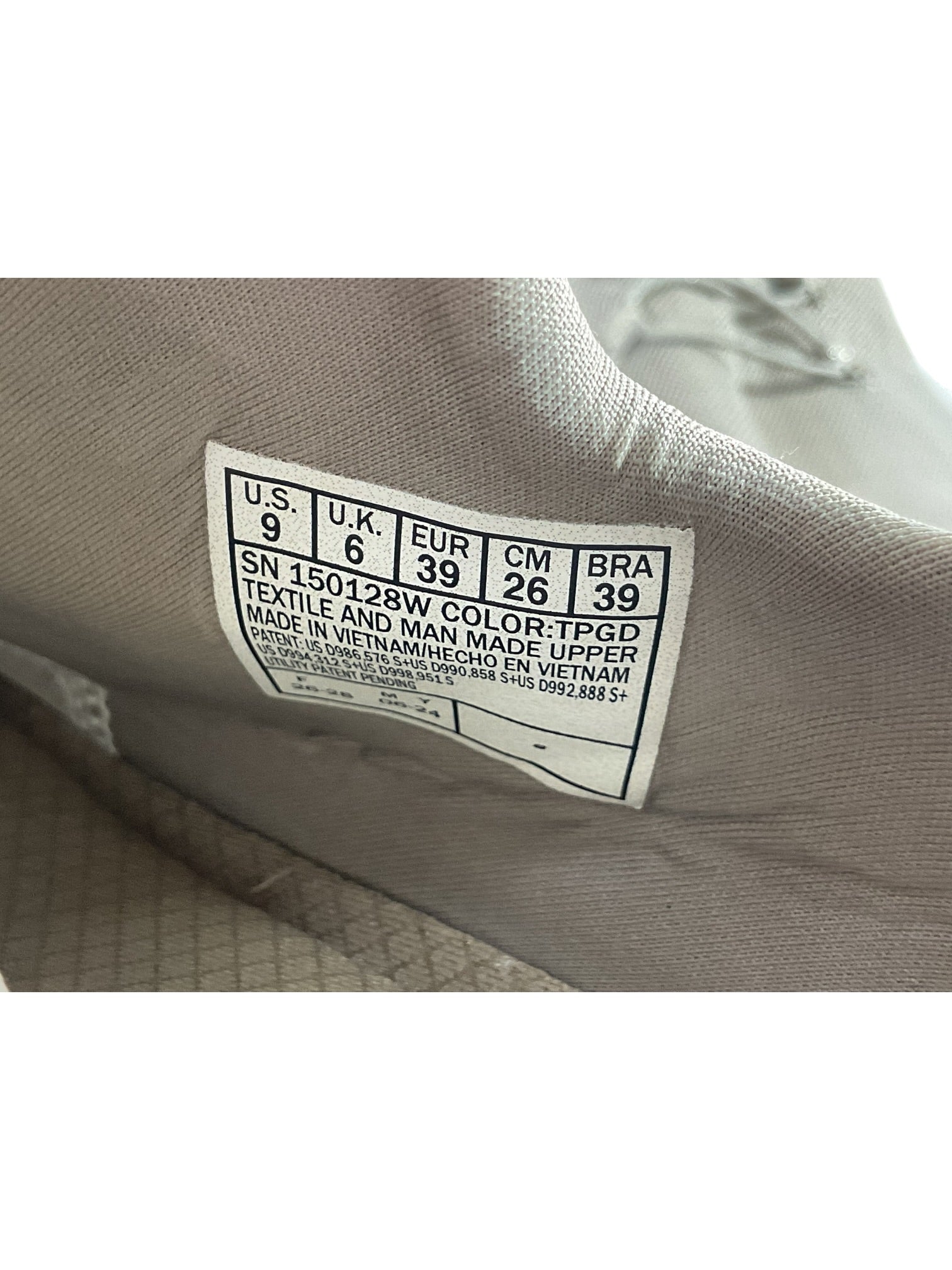 Tenis 9 (Skechers)