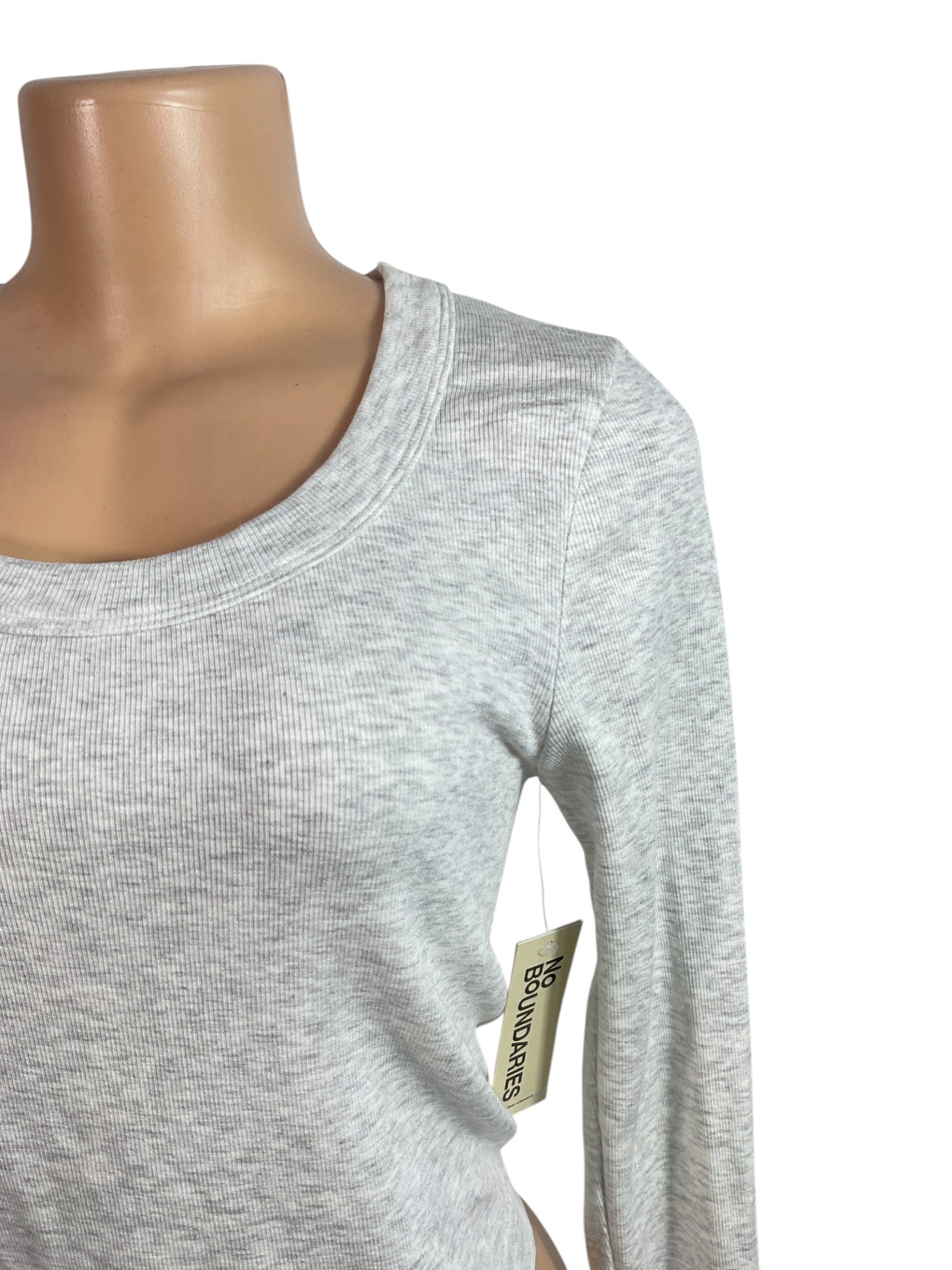 Blusa M (NO BOUNDARIES)