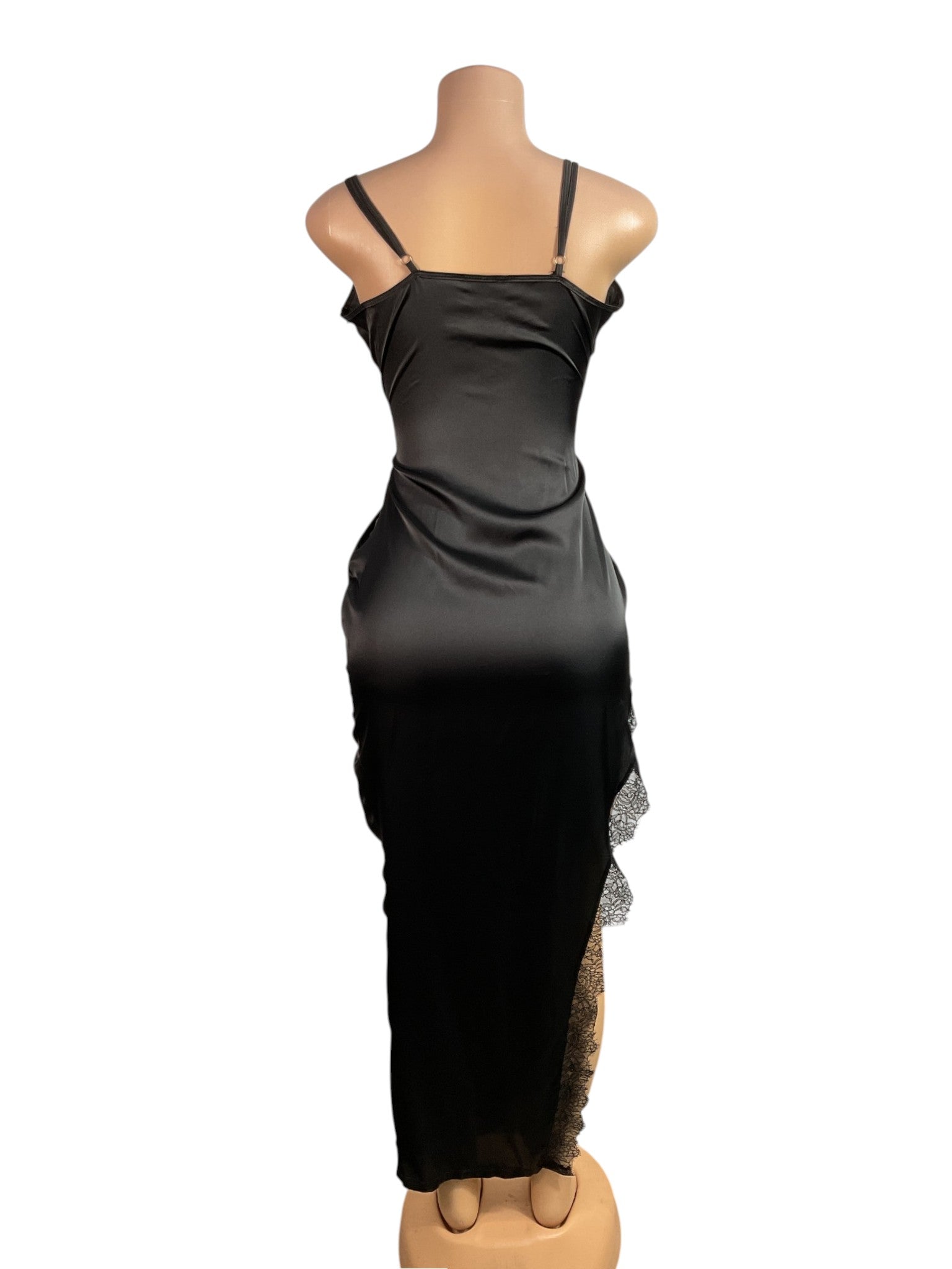 Vestido 5 (PRETTYLITTLETHING)
