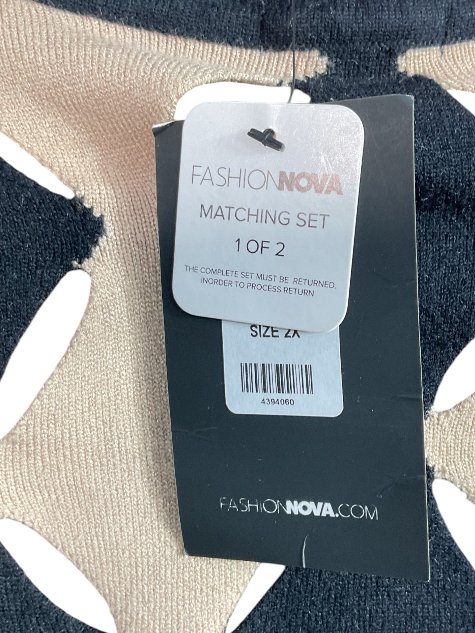 Sueter 2X (FASHIONNOVA)