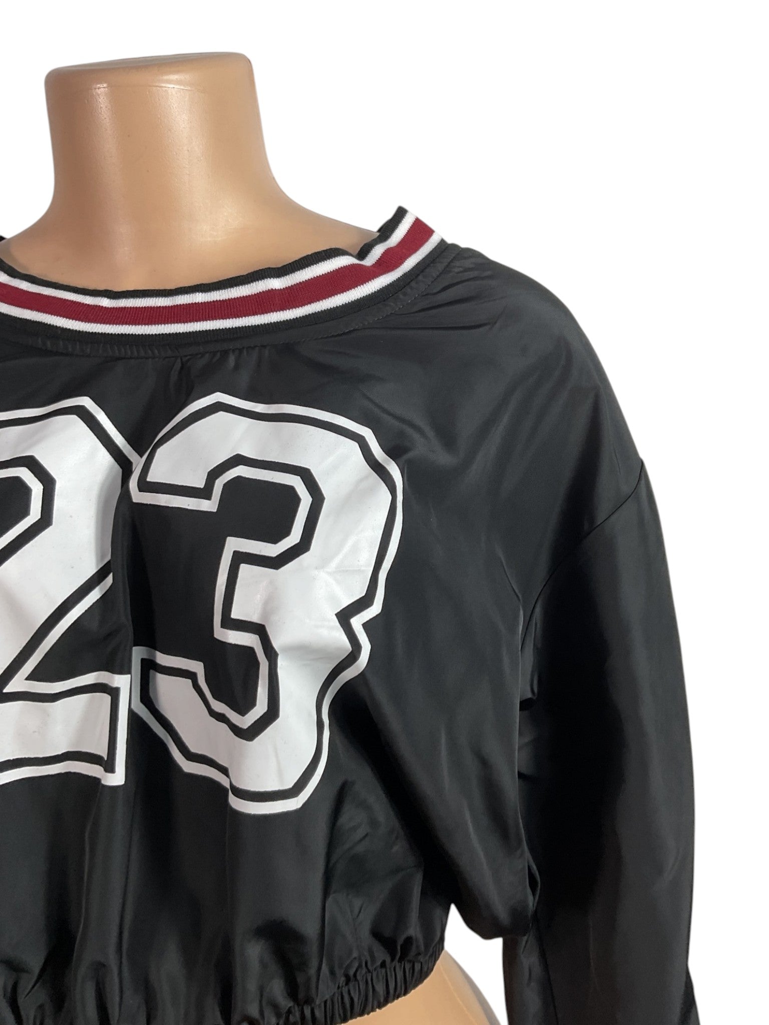 Chaqueta S (Fashion Nova)