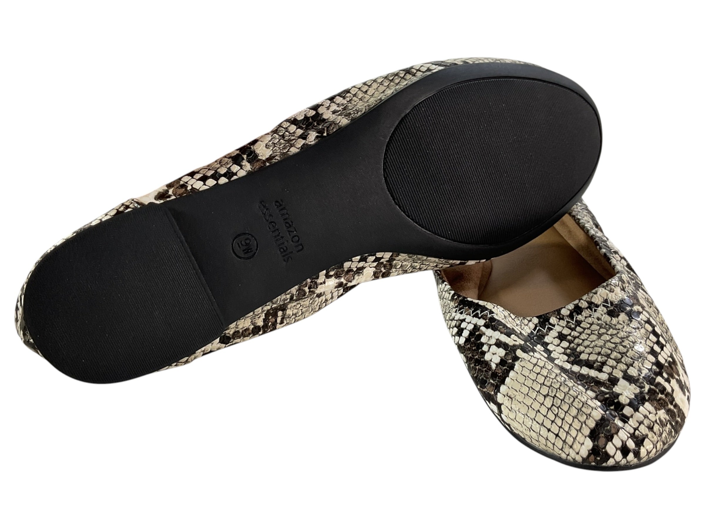 Zapatilla 9W (Amazon essentials)
