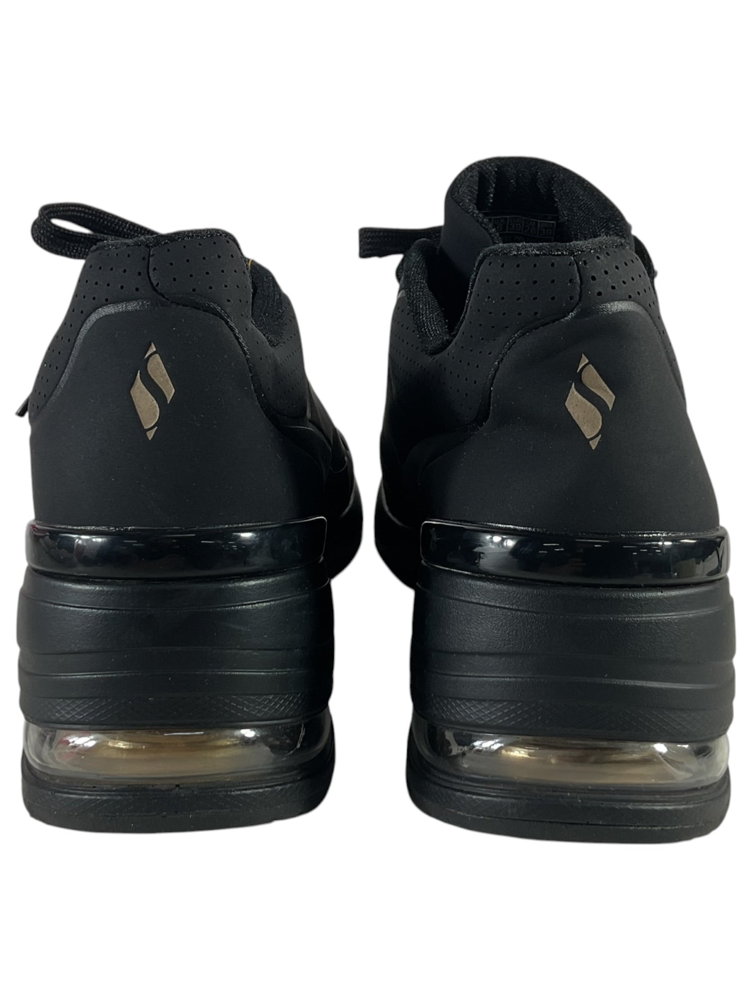 Tenis 9 (Skechers)