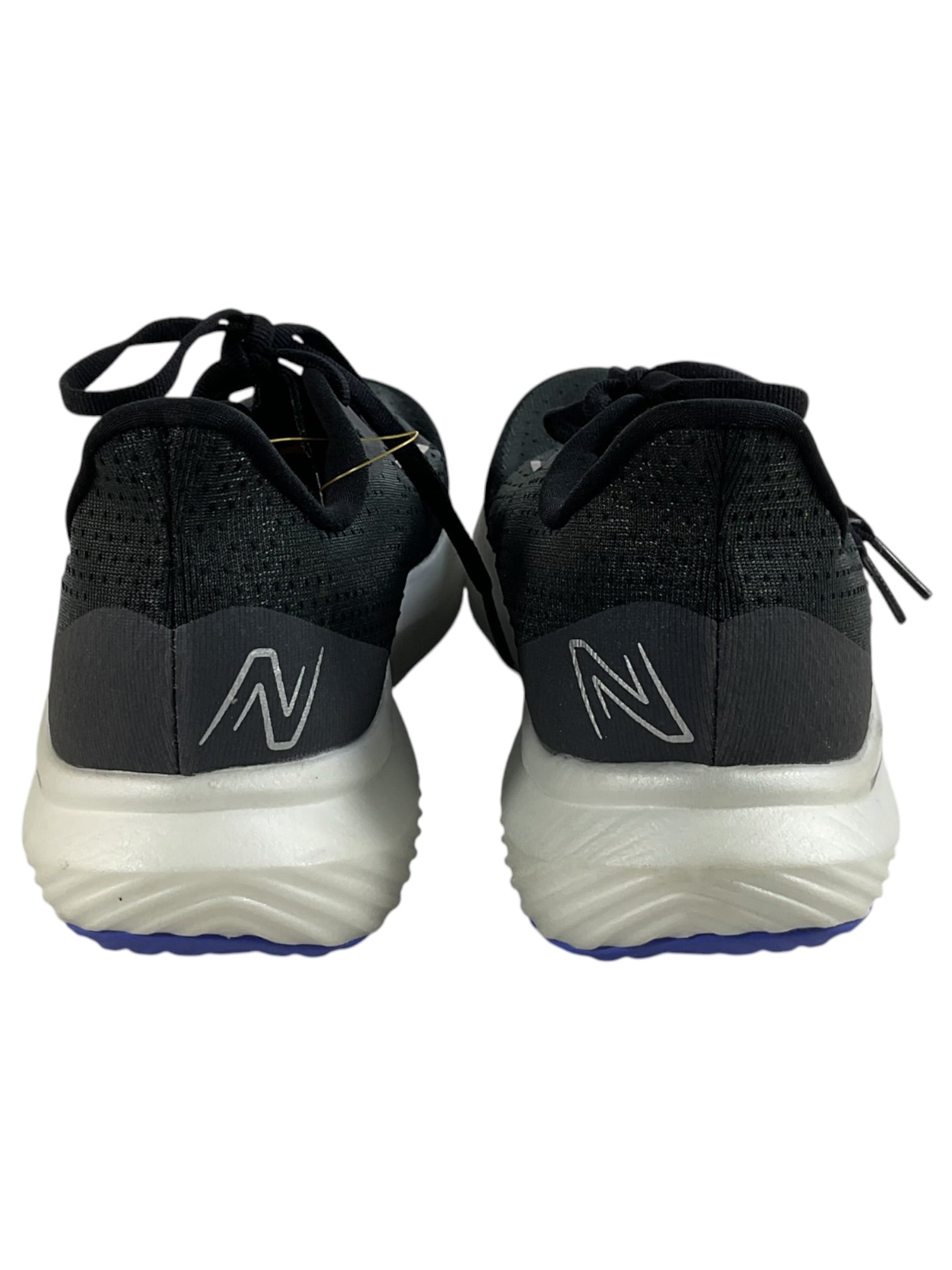 Tenis 8.5 (New Balance)