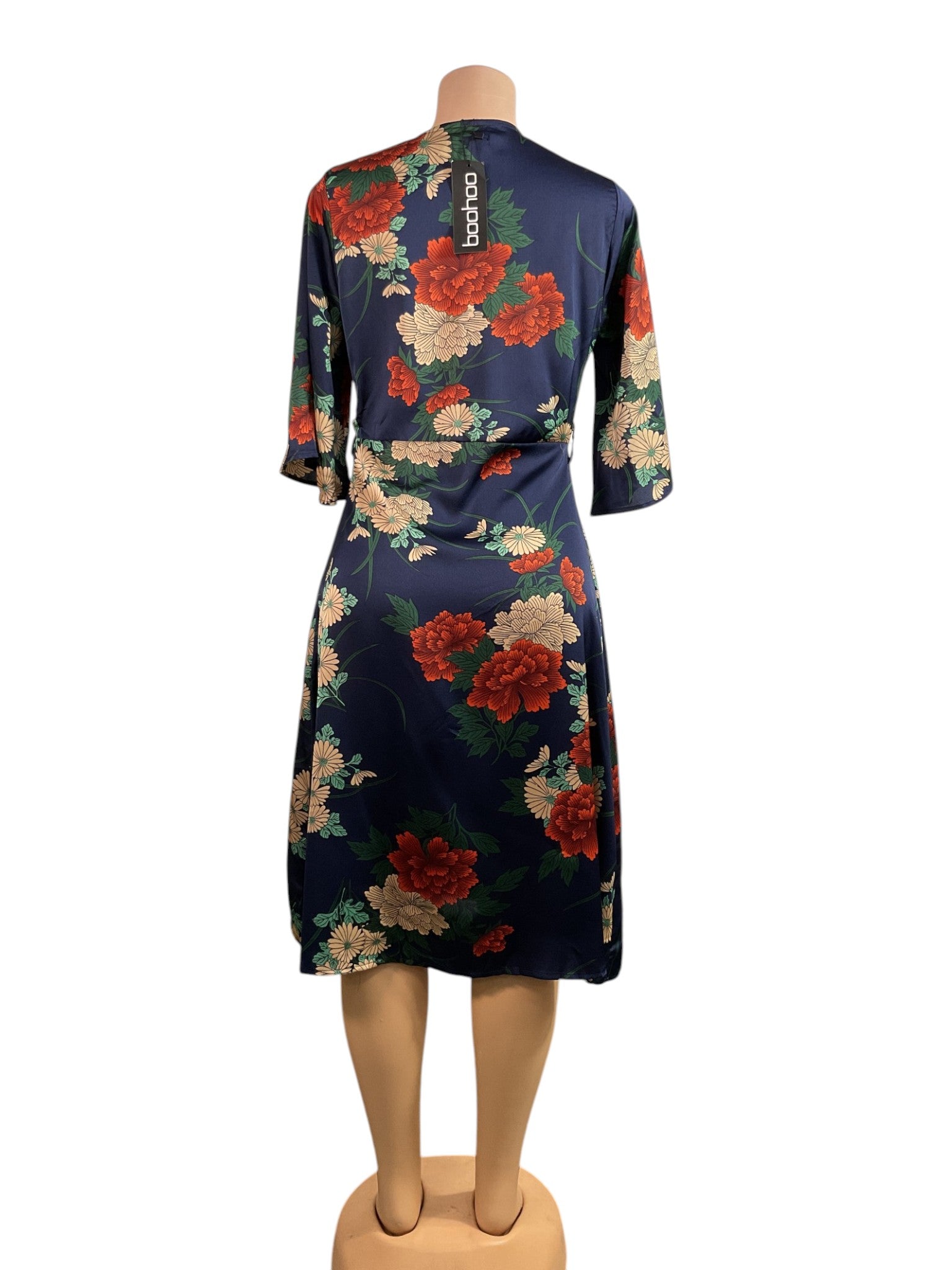 Vestido 6 (Boohoo)