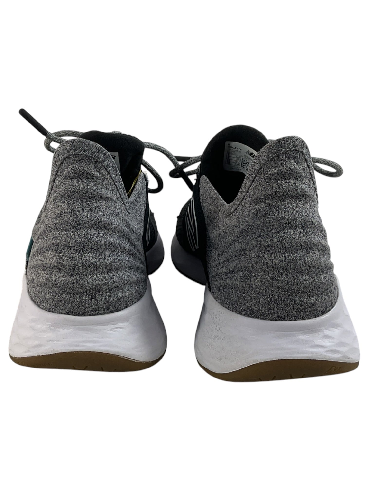 Tenis 8 (New Balance)