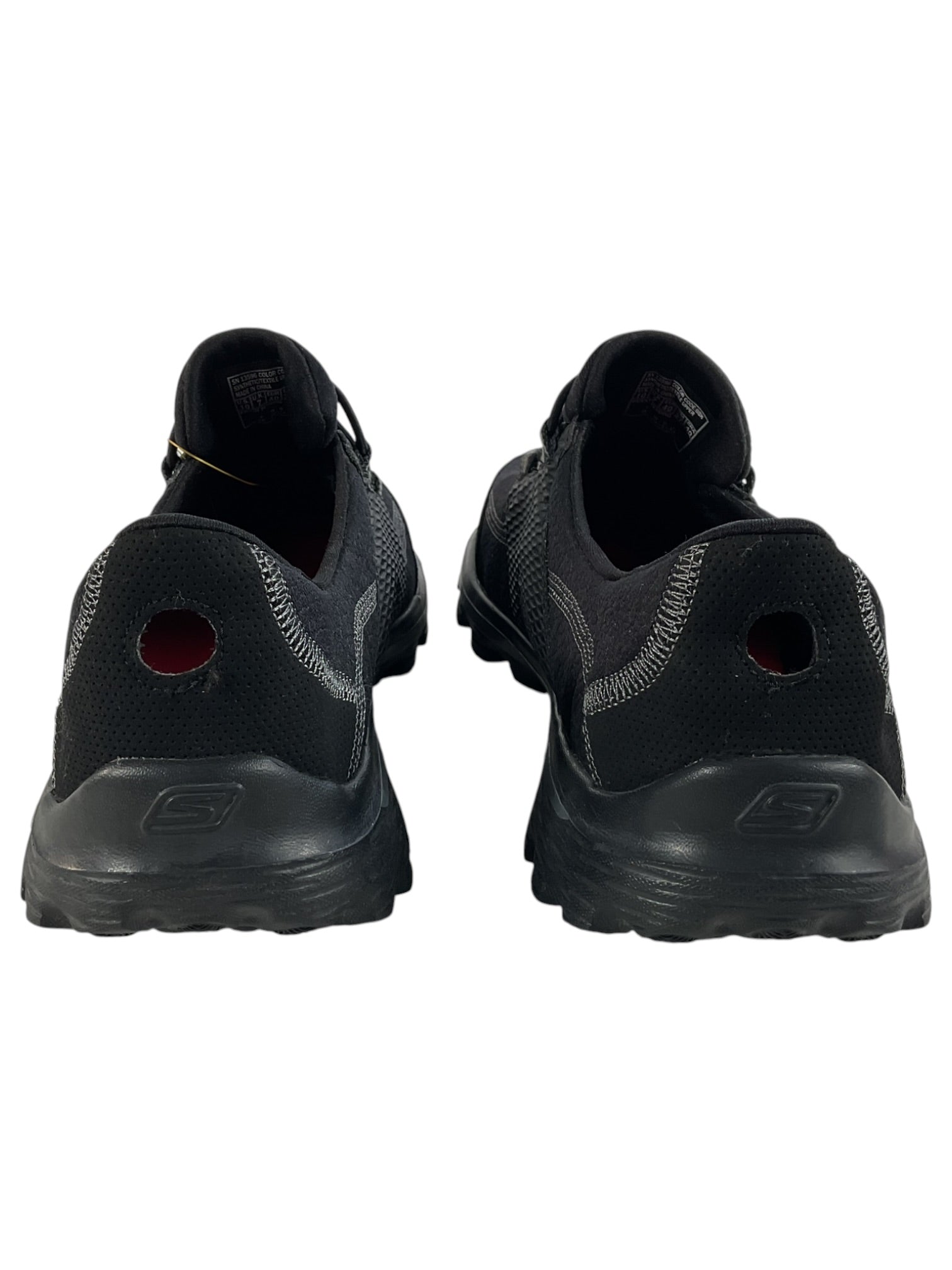 Tenis 10 (Skechers)