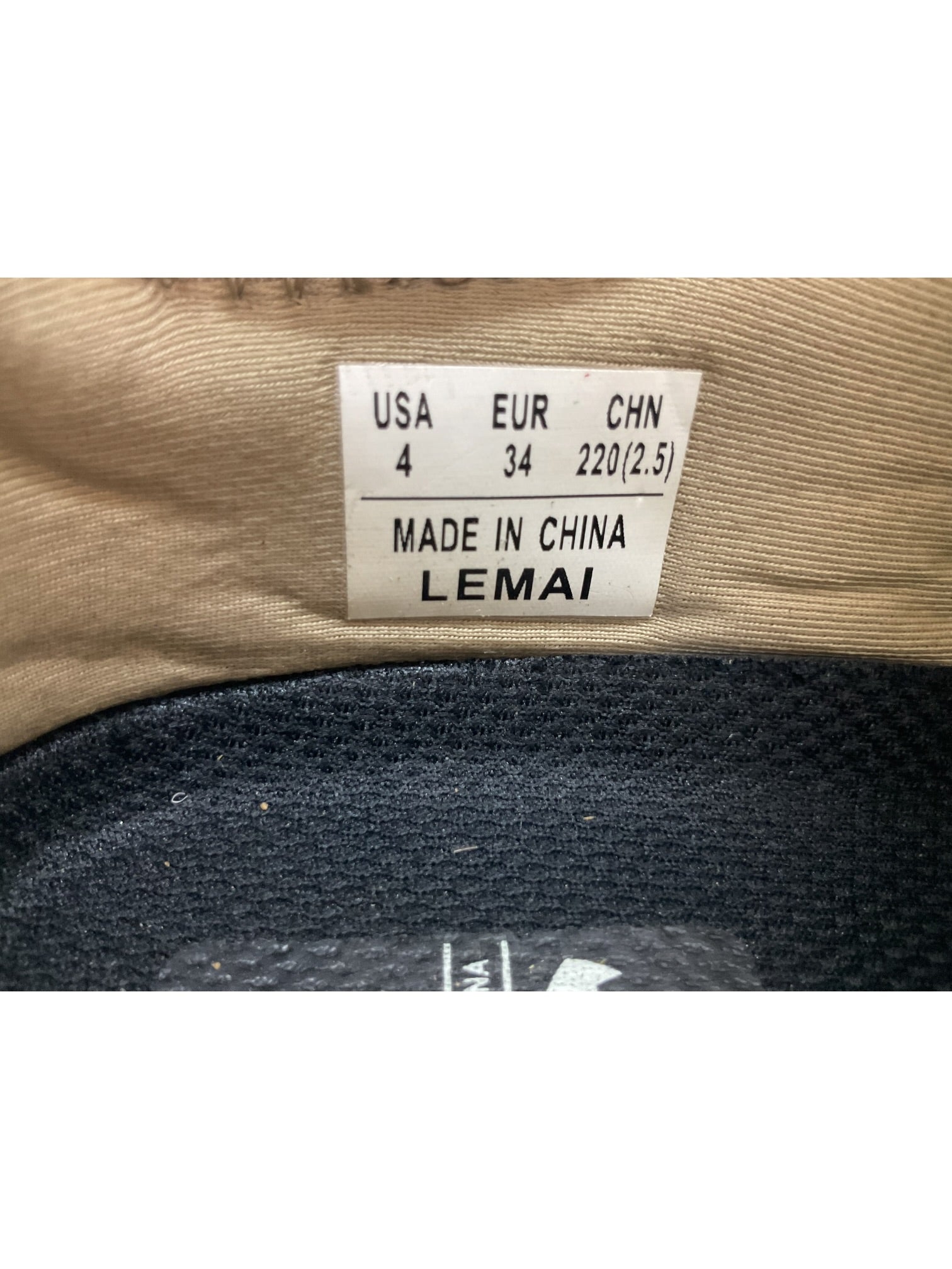Tenis niño 4