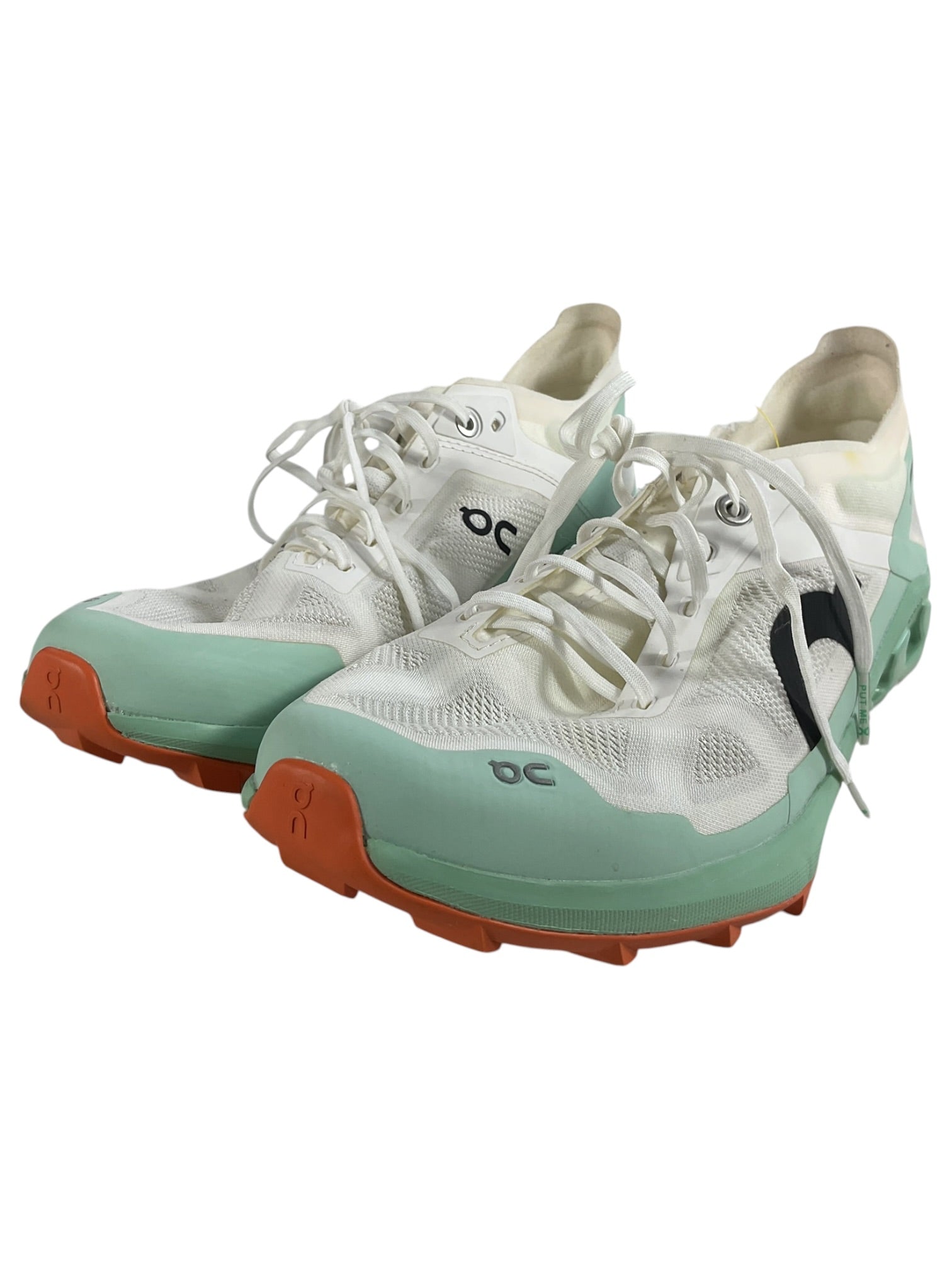 Tenis 9 (On cloud)
