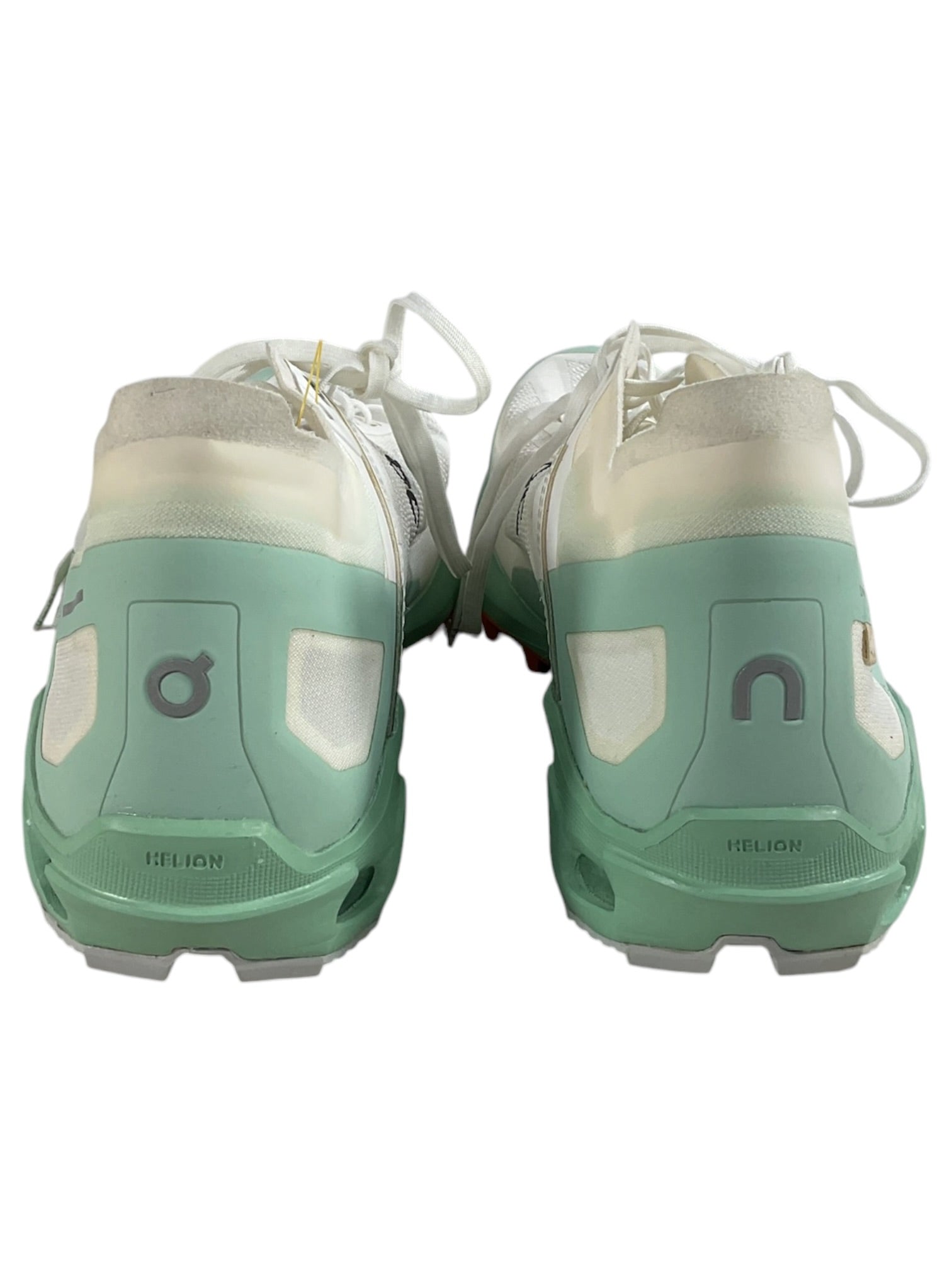 Tenis 9 (On cloud)
