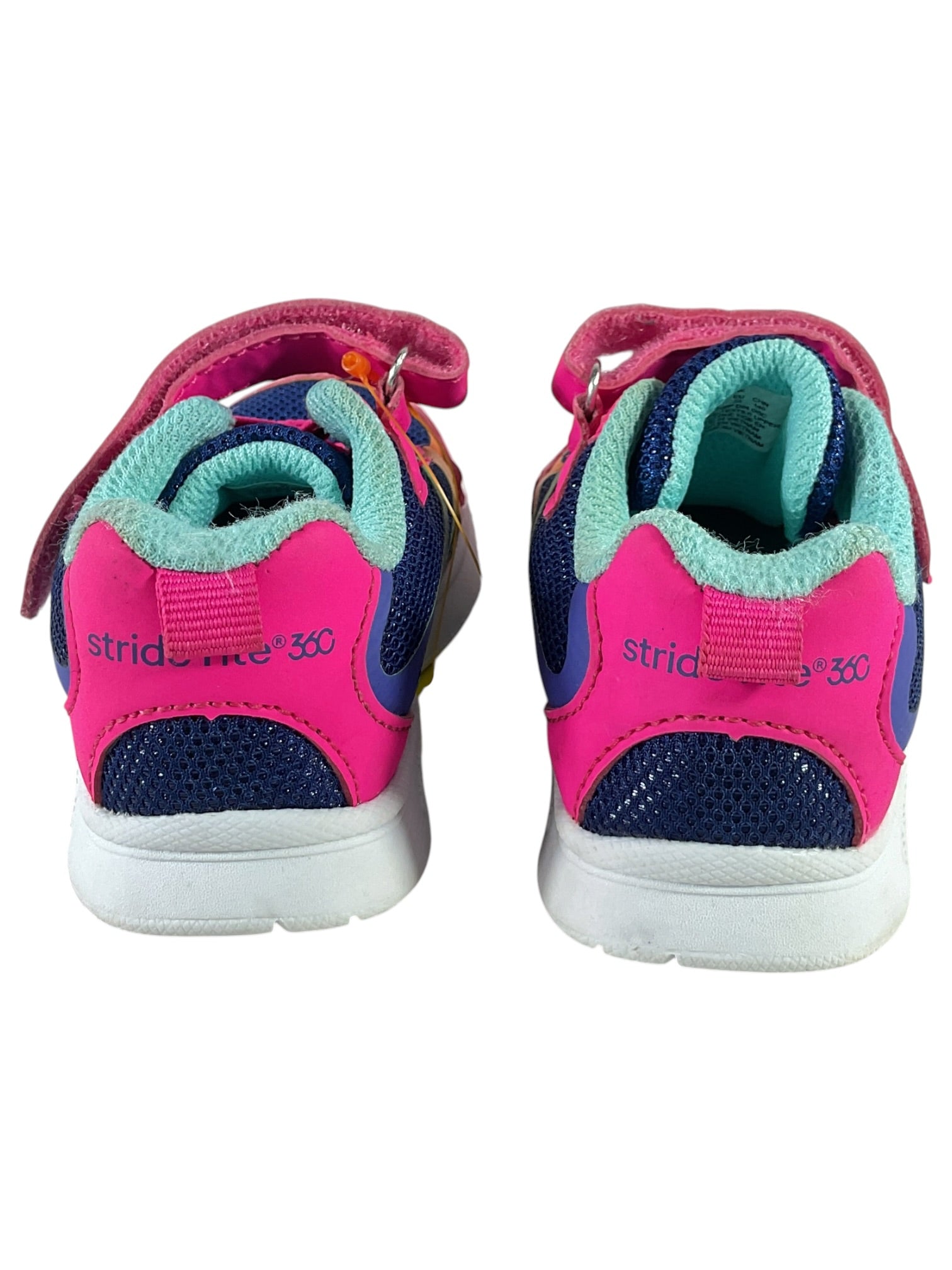 Tenis niño 6