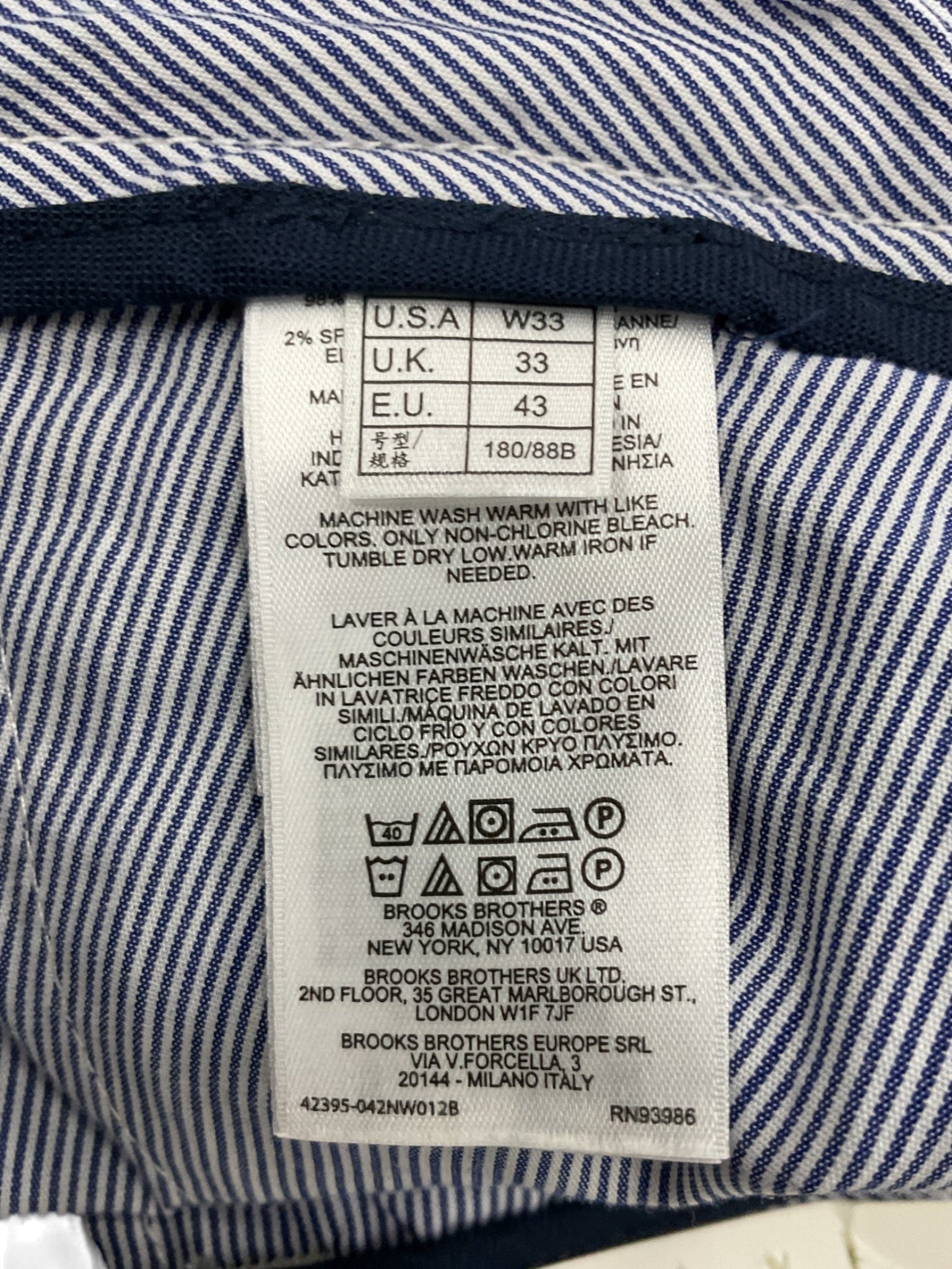 Short 33 (Brooks Brothers)