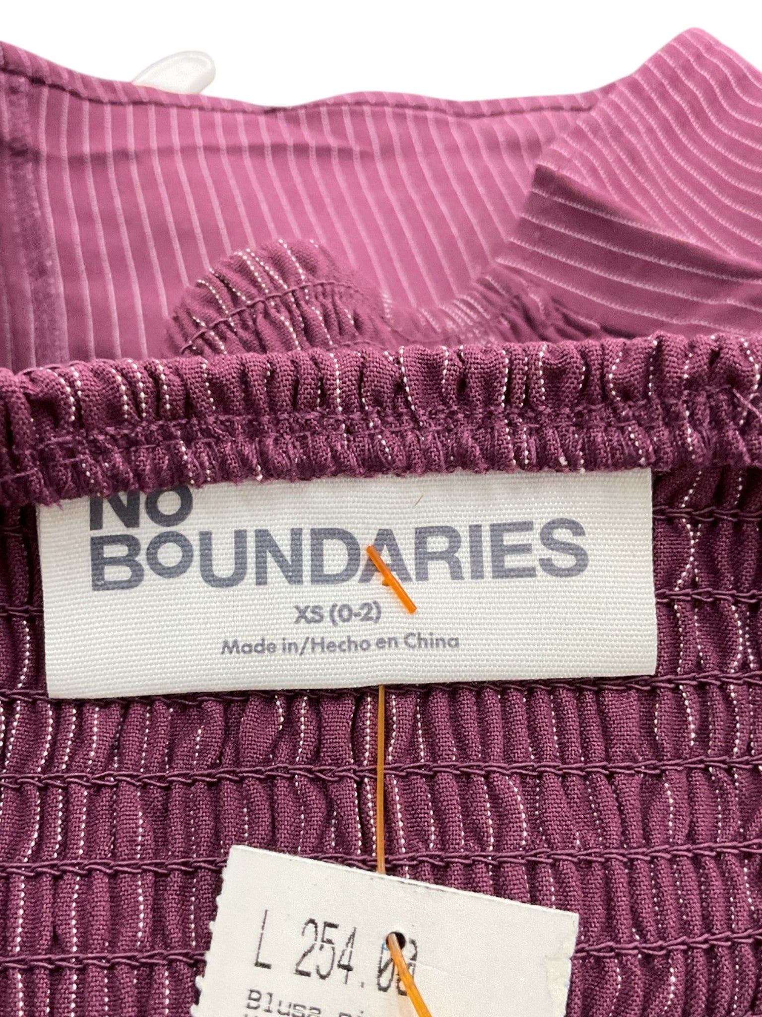 Blusa XS ( NO BOUNDARIES)